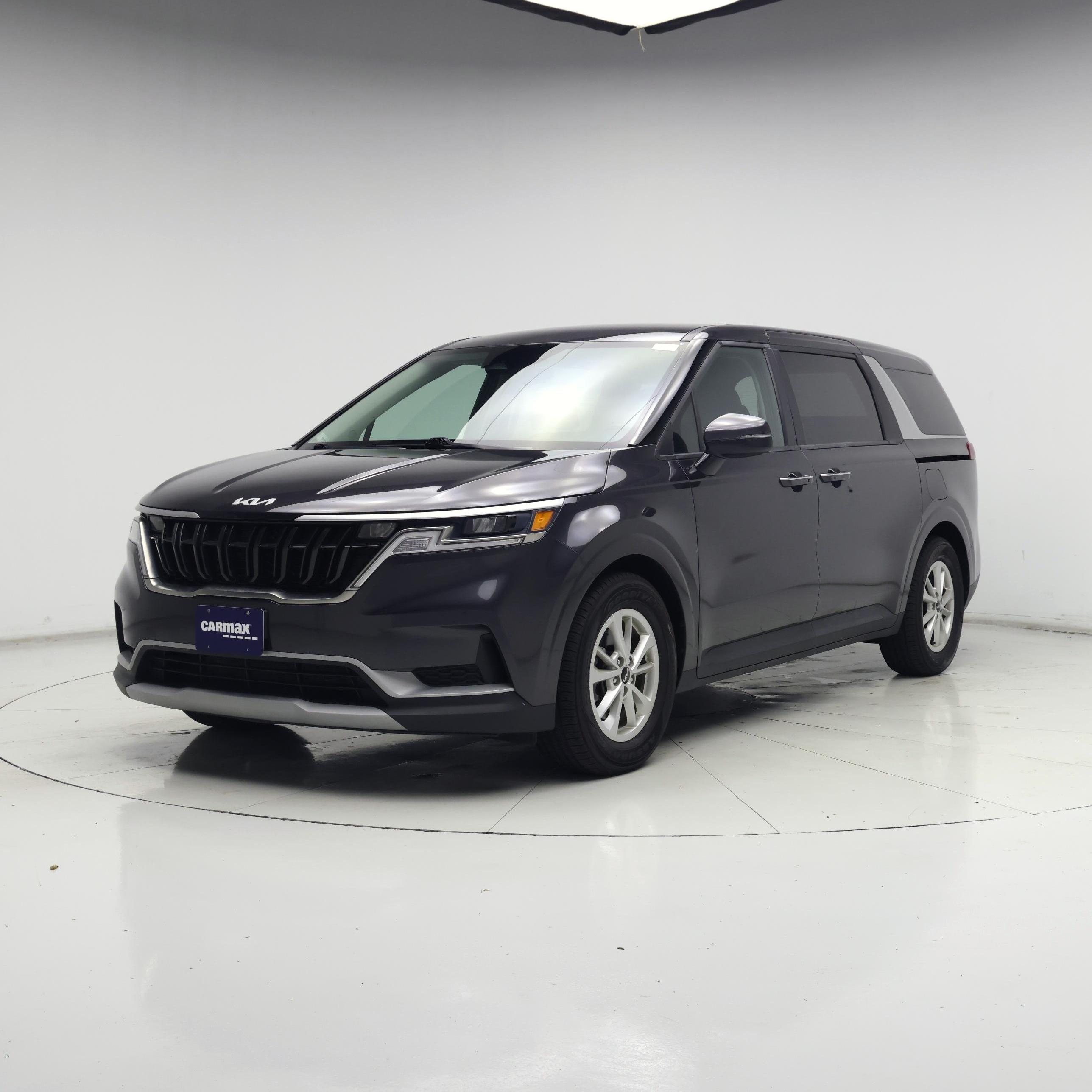 Thumbnail: 2024 Kia Carnival - 4