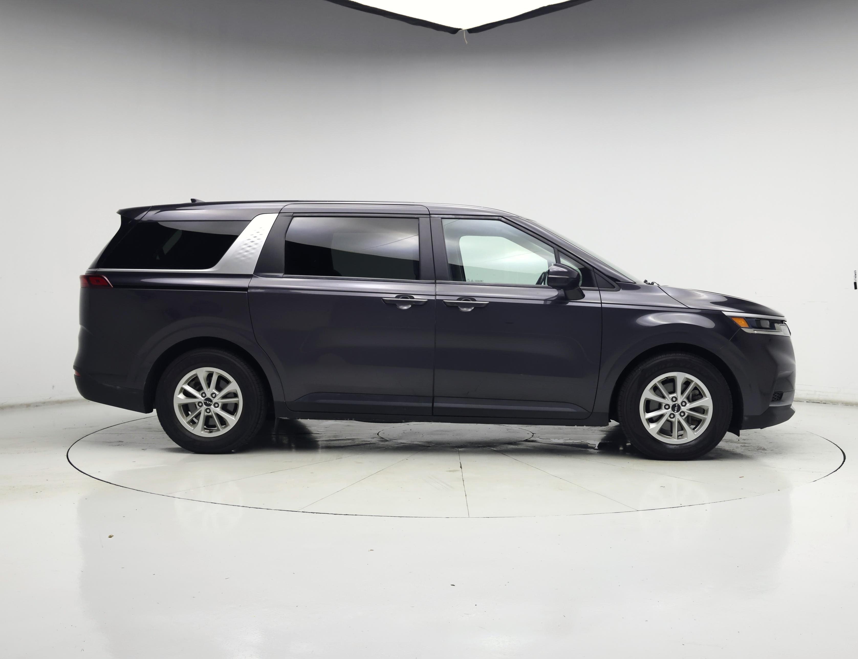 Thumbnail: 2024 Kia Carnival - 7