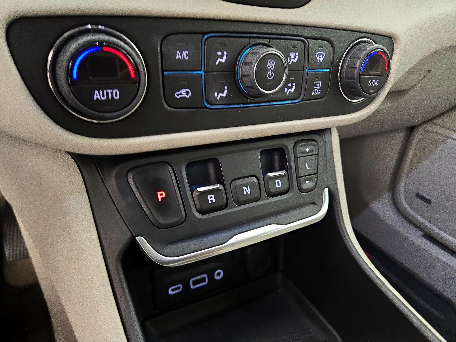 Thumbnail: 2018 GMC Terrain - 18