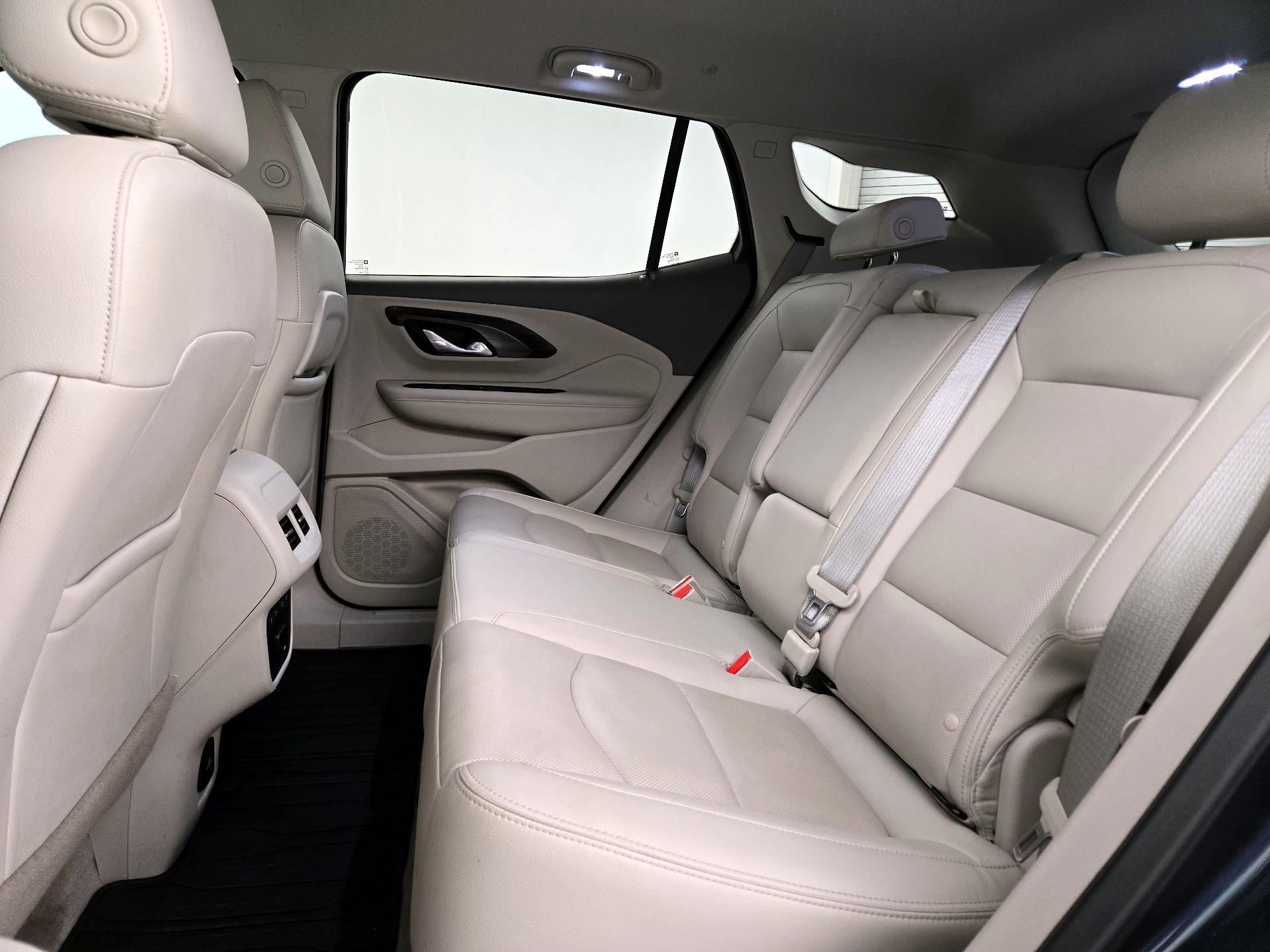 Thumbnail: 2018 GMC Terrain - 20