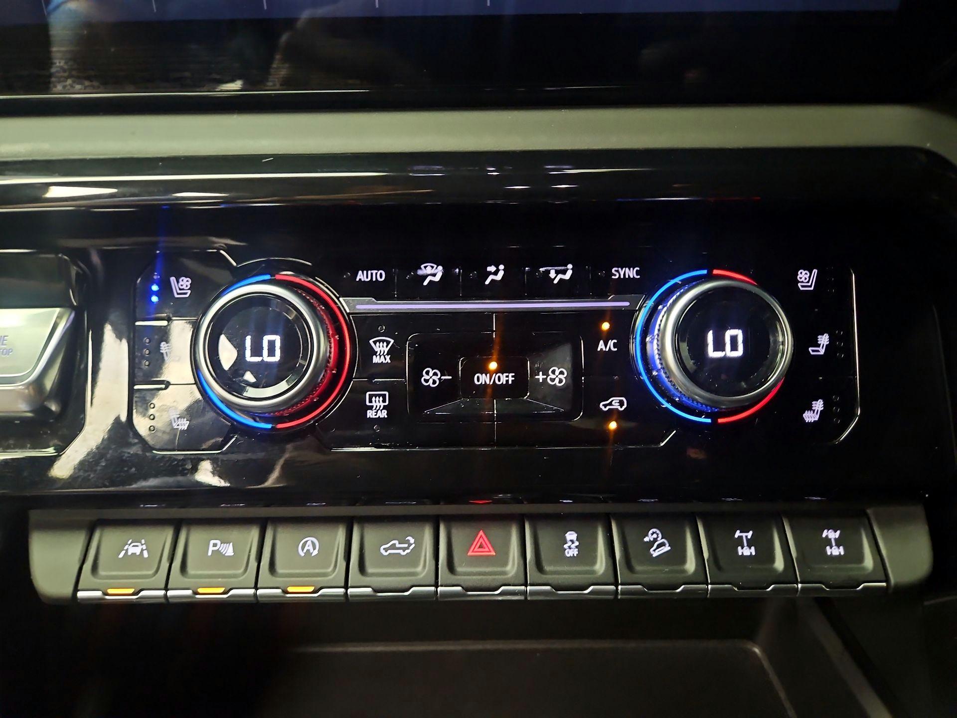 Thumbnail: 2023 GMC Sierra 1500 - 16