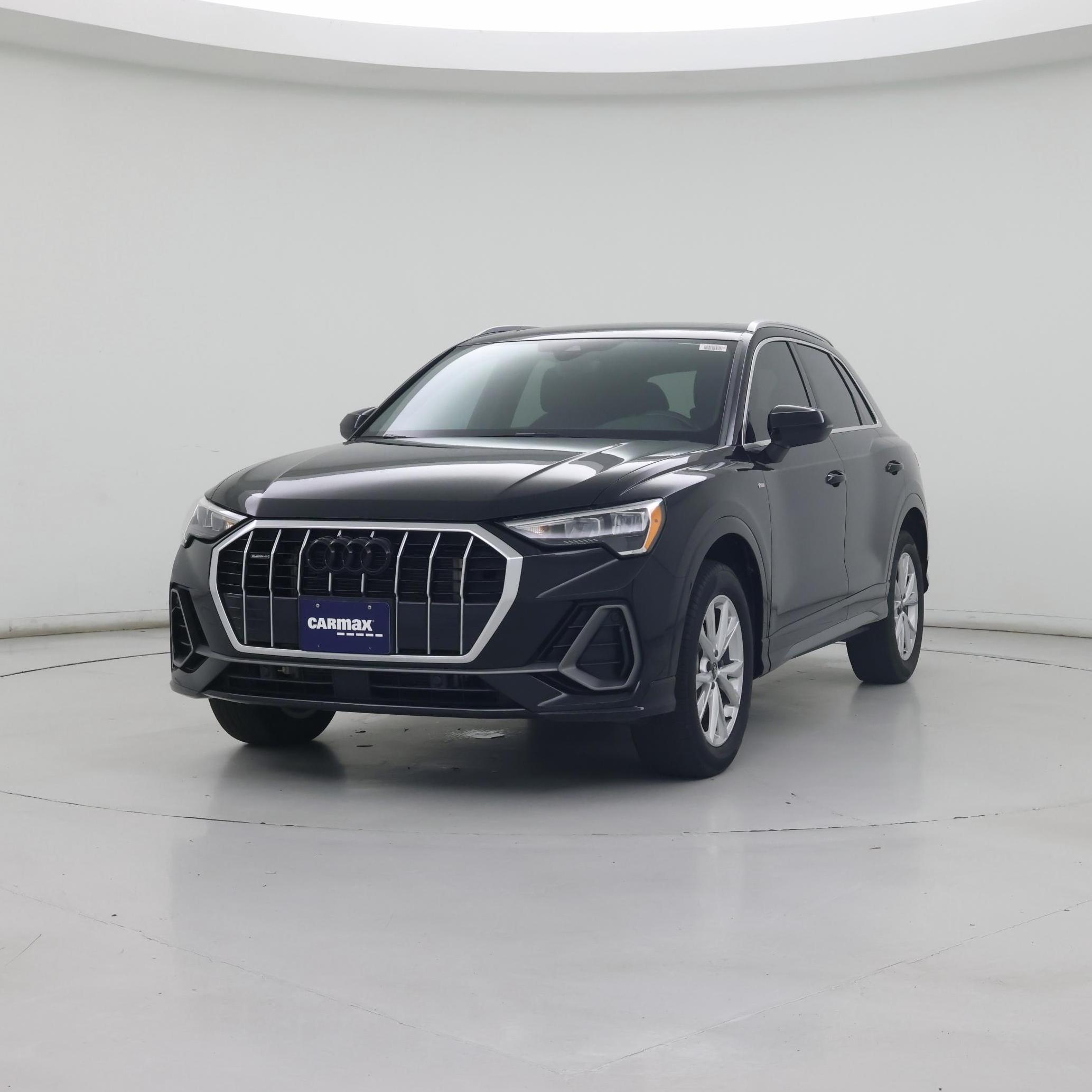 Thumbnail: 2021 Audi Q3 - 4