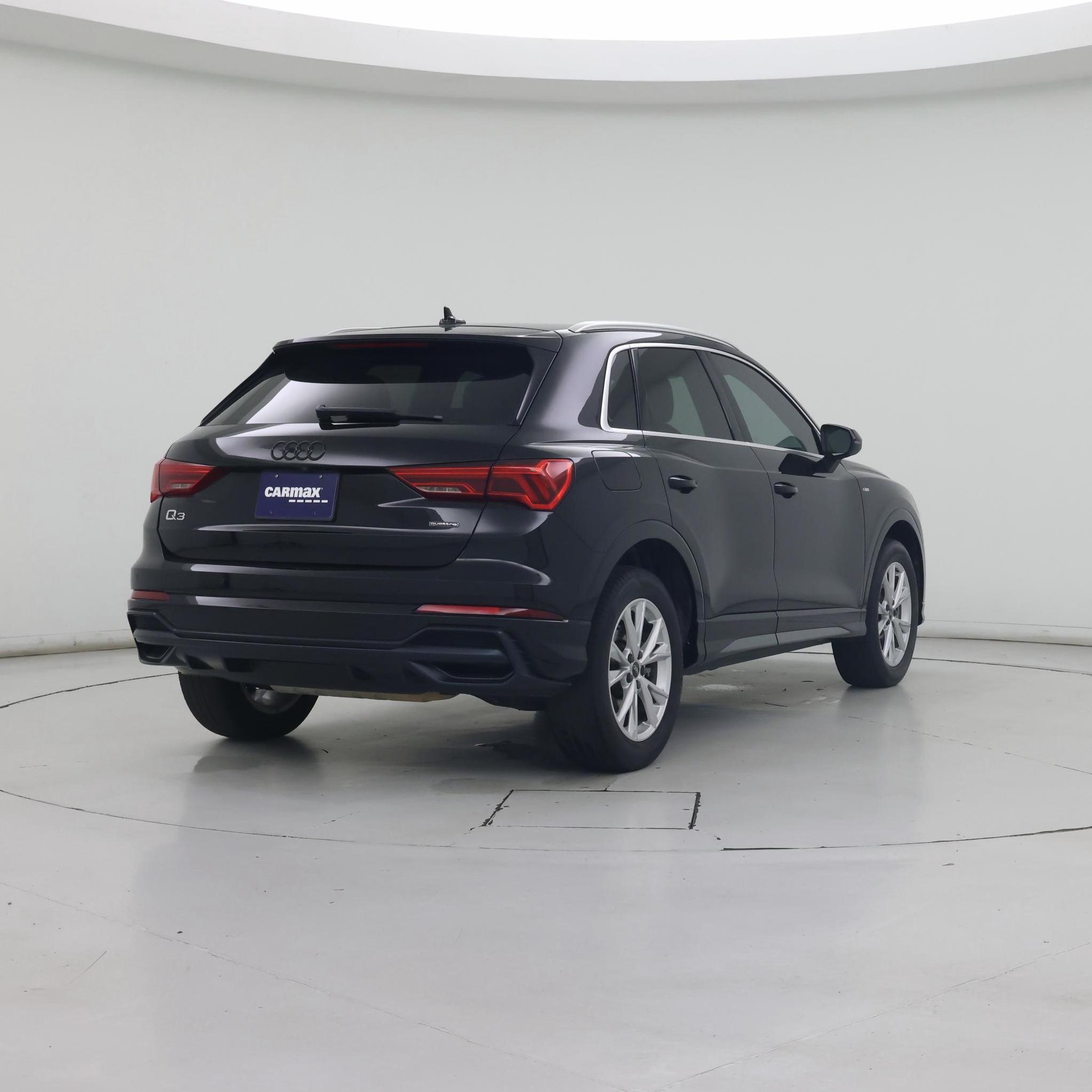 Thumbnail: 2021 Audi Q3 - 8