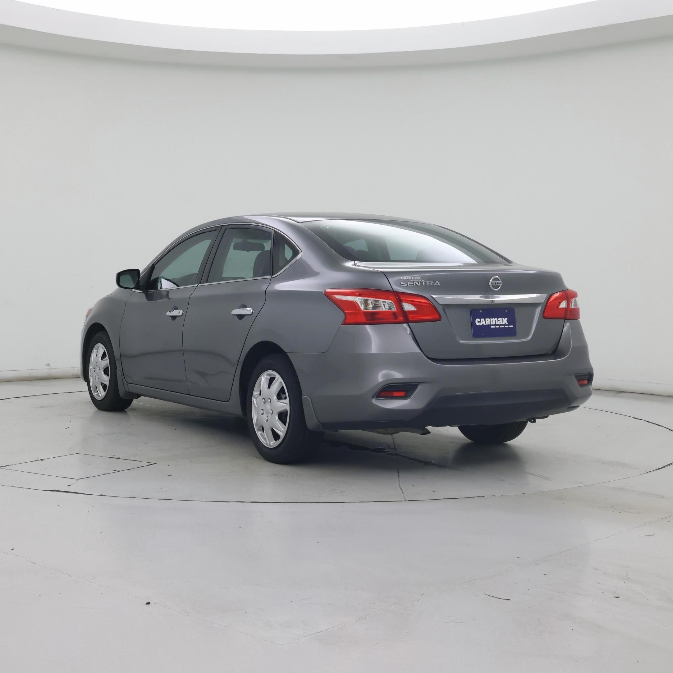 Thumbnail: 2017 Nissan Sentra - 2