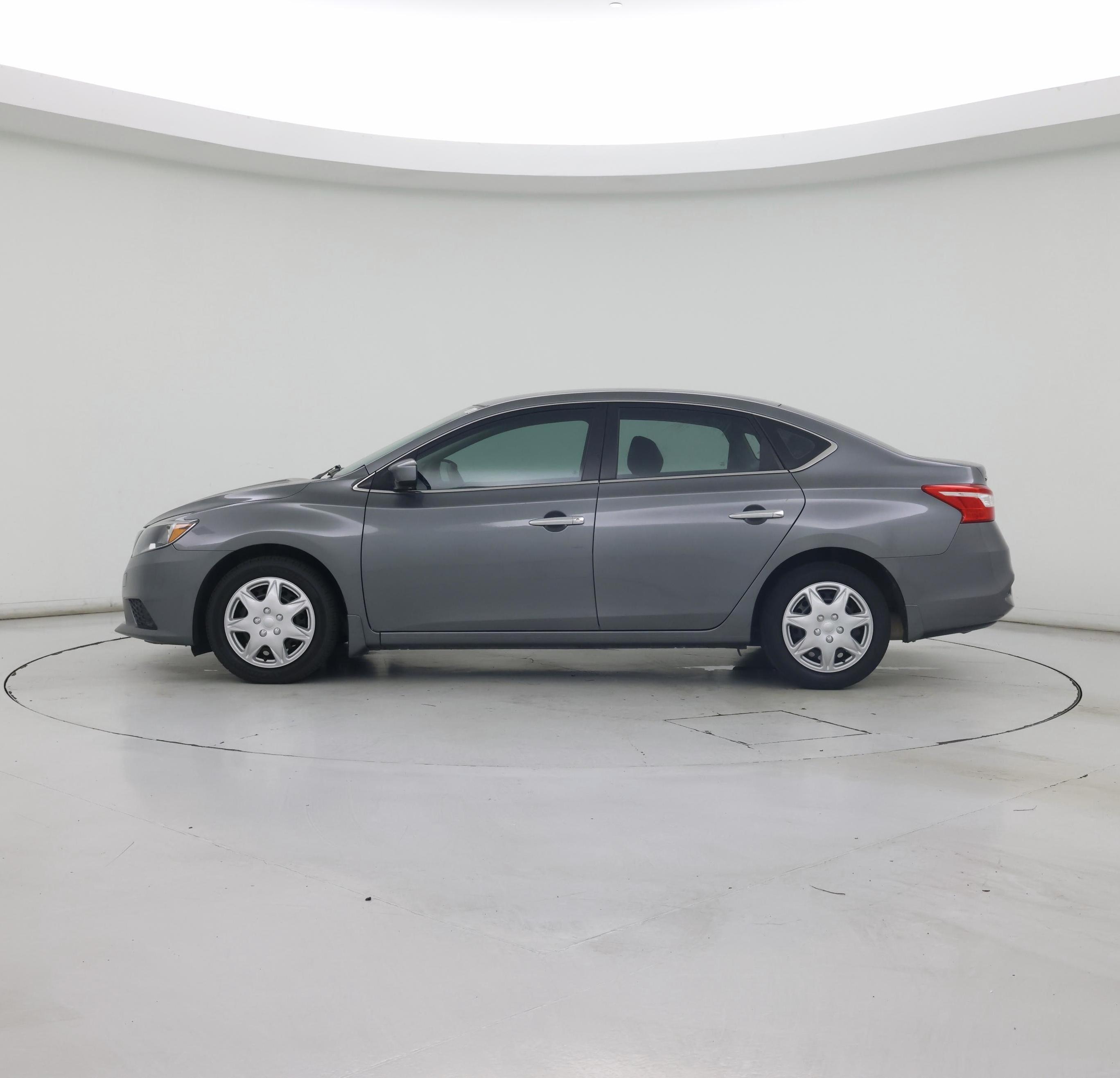 Thumbnail: 2017 Nissan Sentra - 3