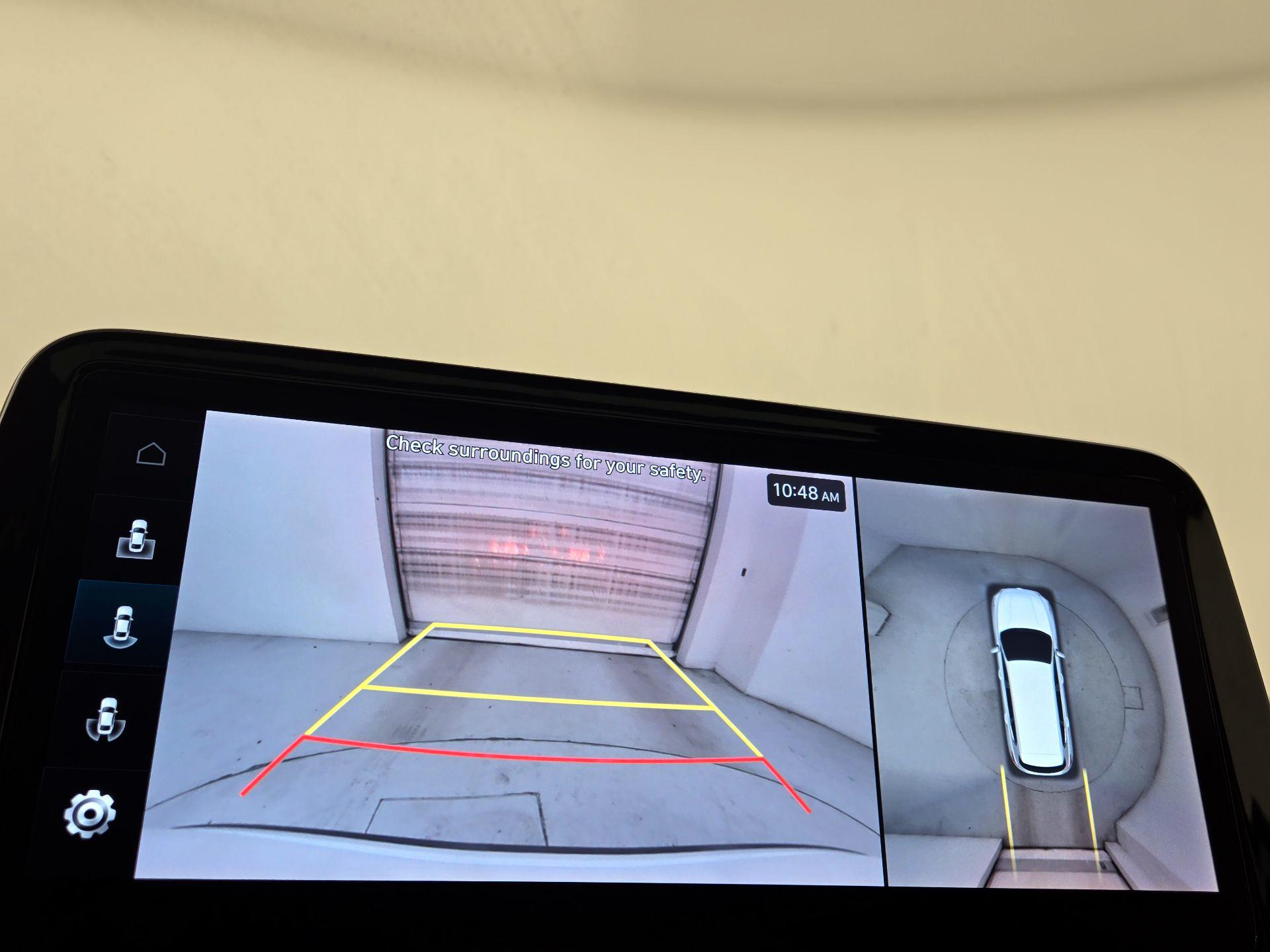 Thumbnail: 2022 Hyundai Santa Fe - 15