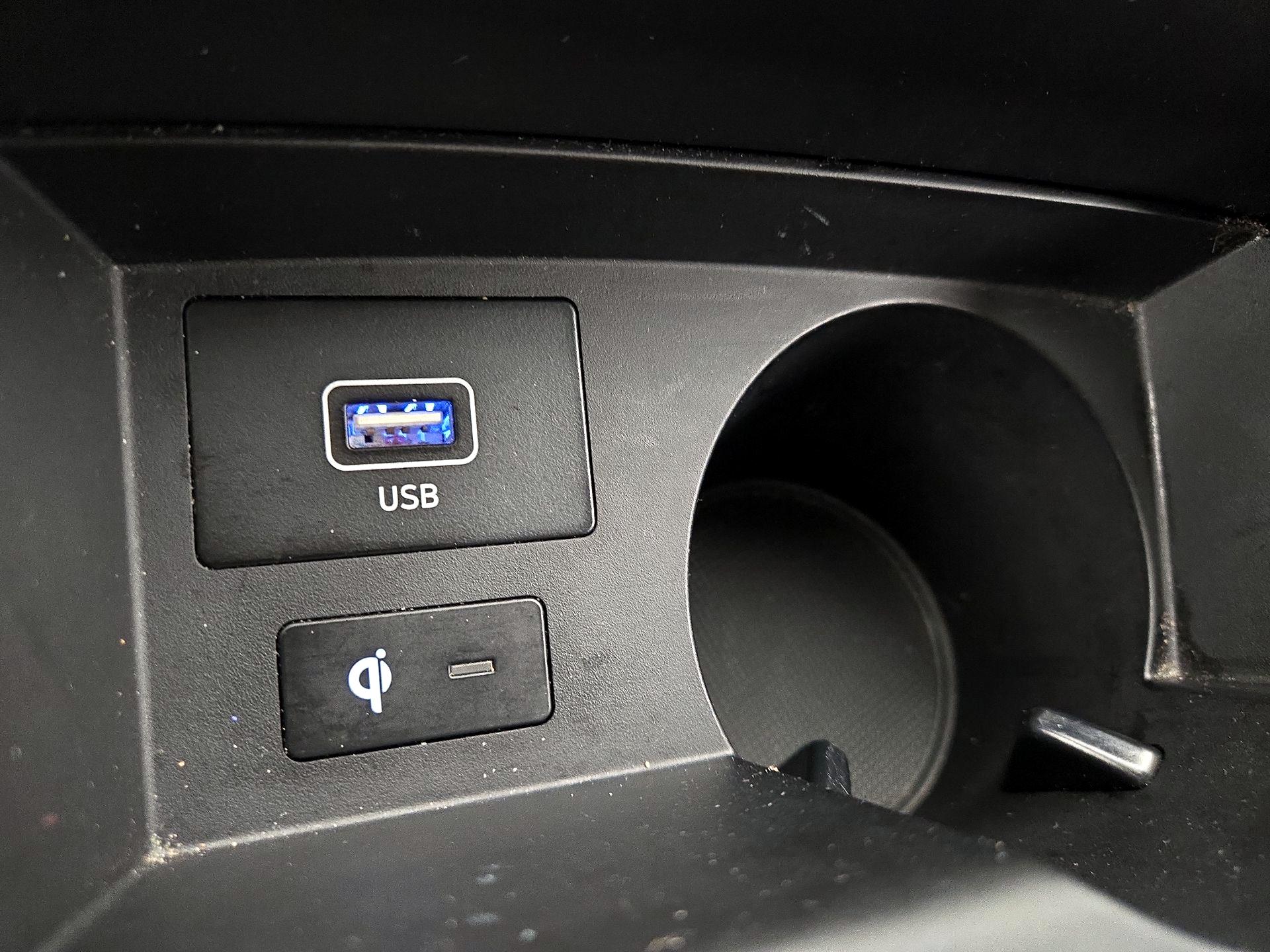 Thumbnail: 2022 Hyundai Santa Fe - 19