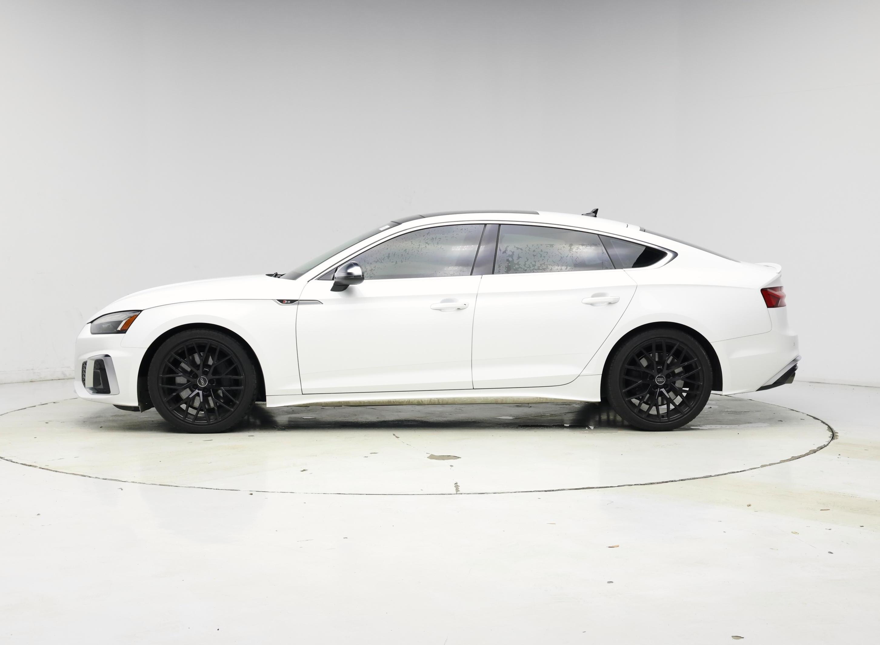 Thumbnail: 2023 Audi S5 - 3