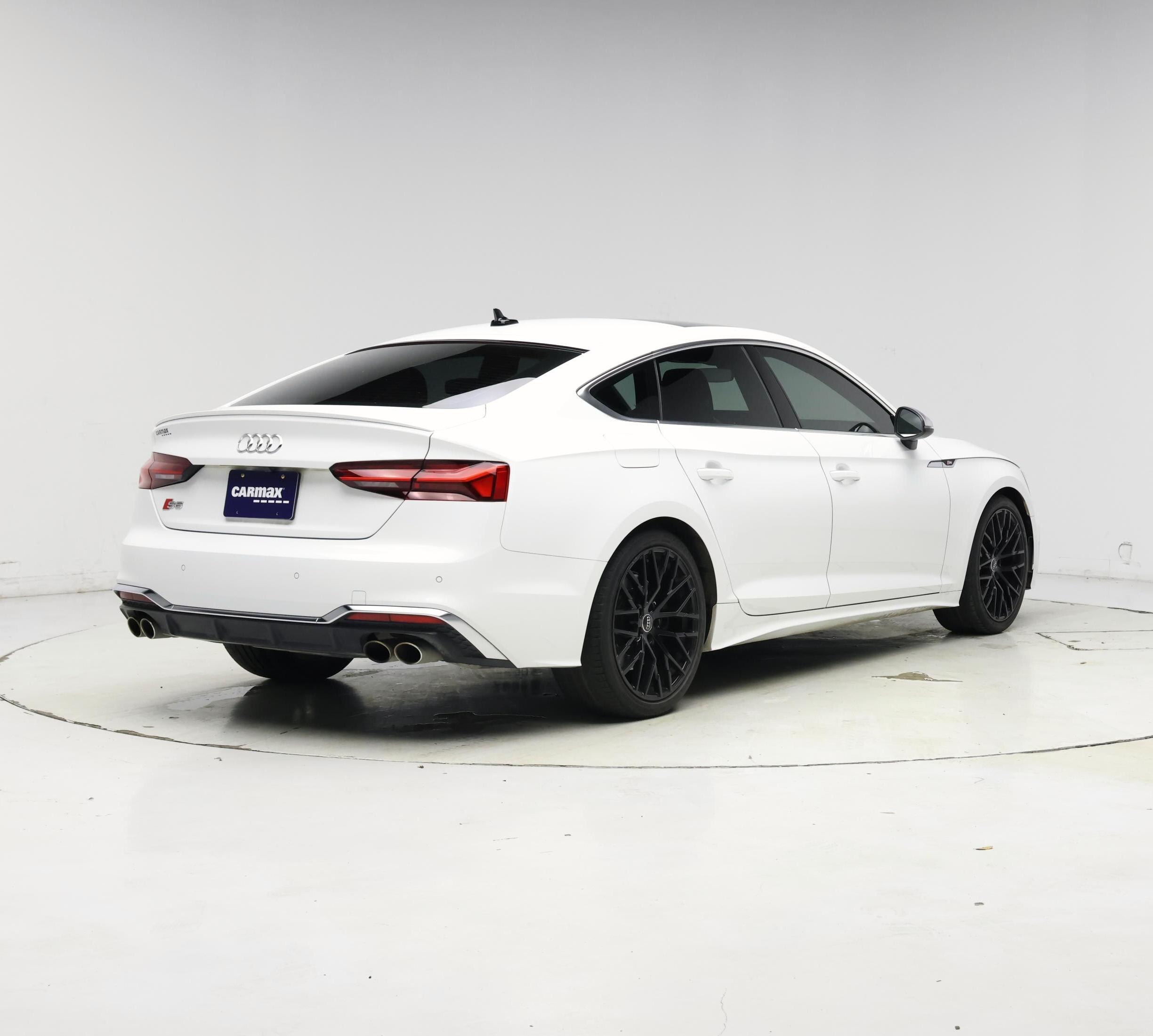 Thumbnail: 2023 Audi S5 - 8