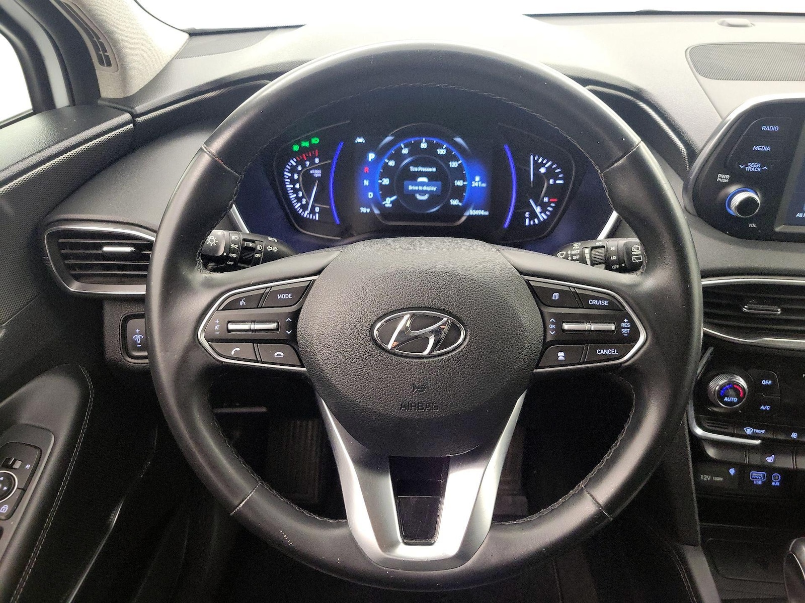 2020 Hyundai Santa Fe SEL - Photo 11