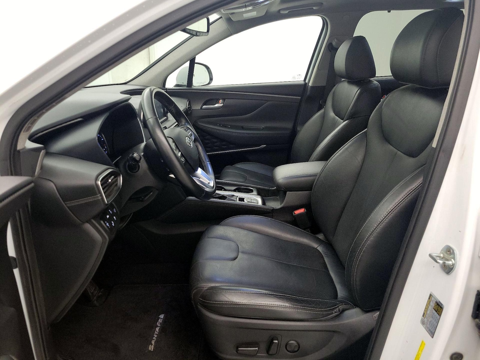2020 Hyundai Santa Fe SEL - Photo 12