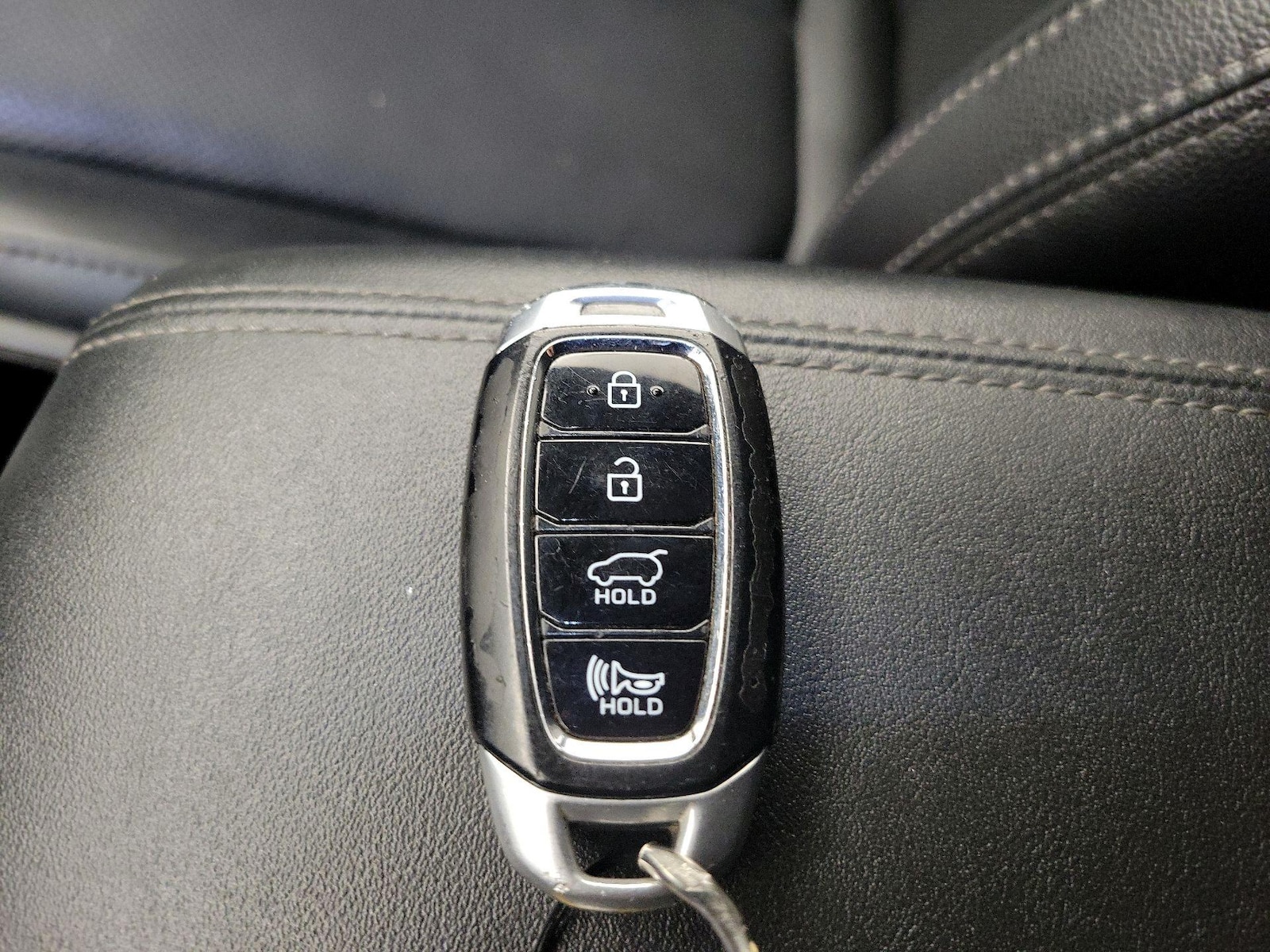 2020 Hyundai Santa Fe SEL - Photo 24