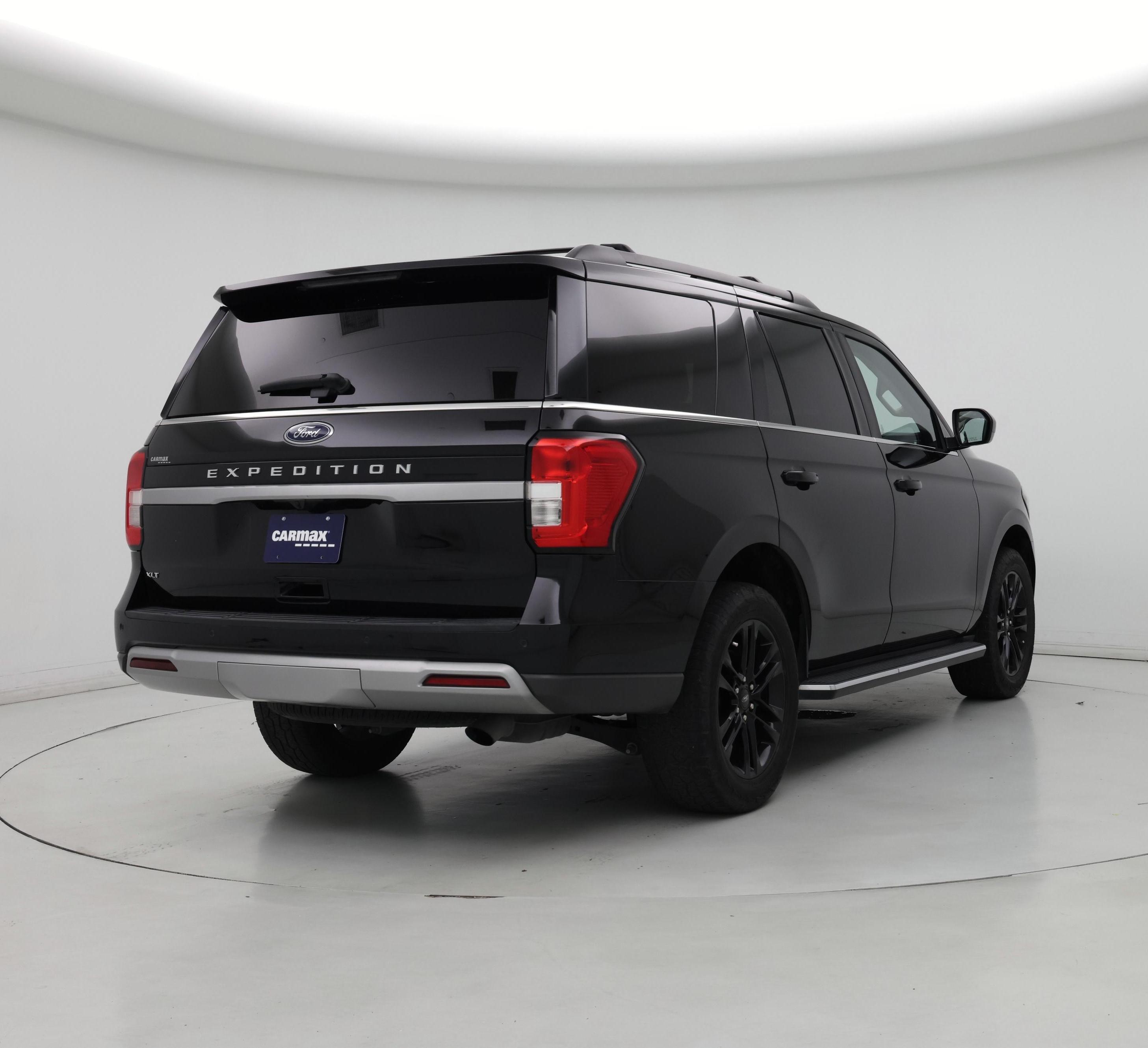 Thumbnail: 2022 Ford Expedition - 8