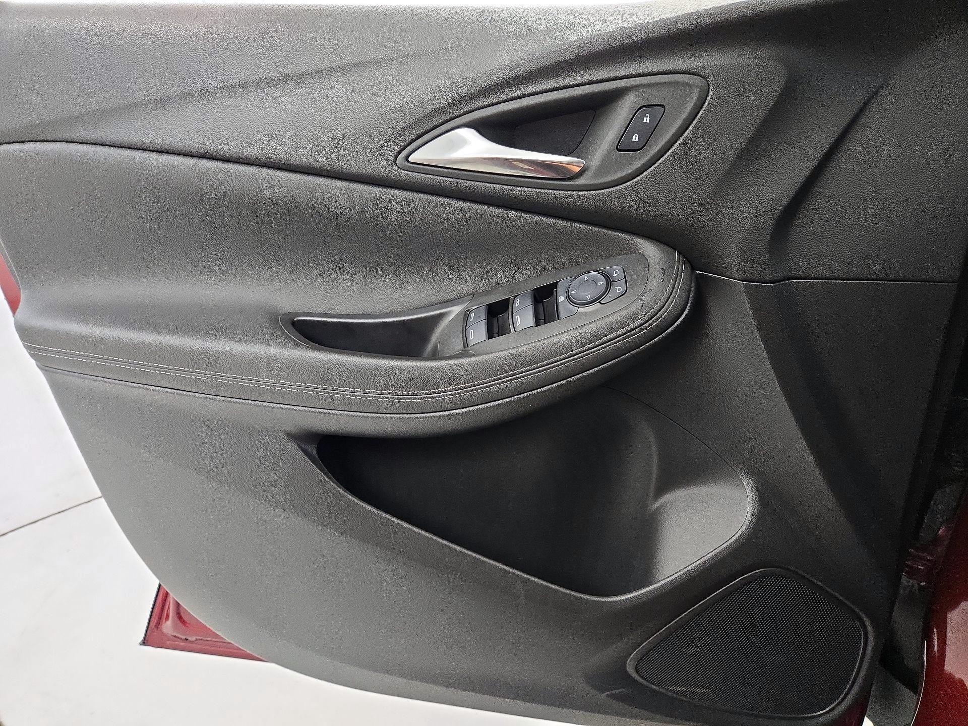Thumbnail: 2025 Buick Encore GX - 12