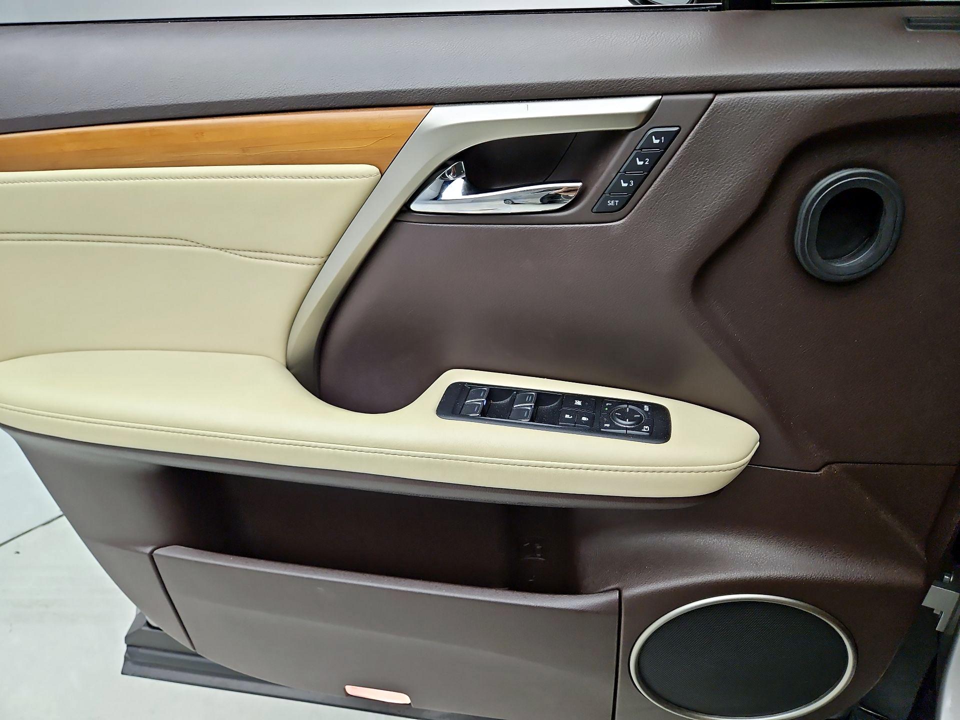 Thumbnail: 2017 Lexus RX - 12