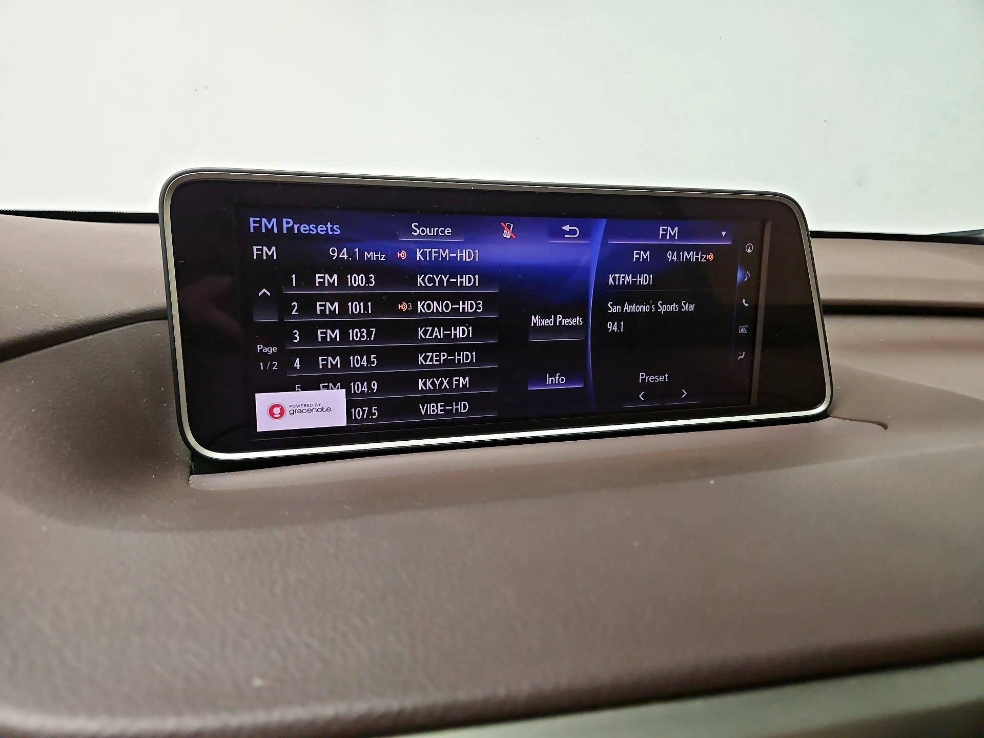 Thumbnail: 2017 Lexus RX - 16