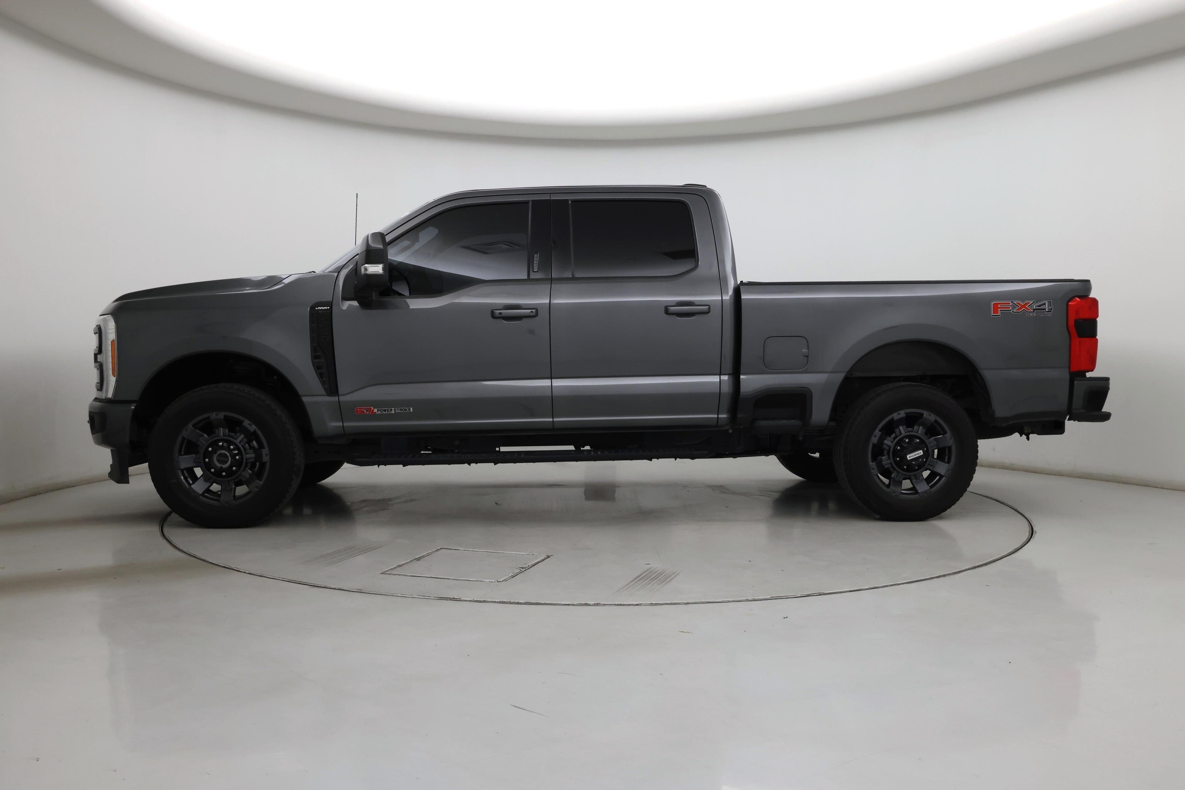 Thumbnail: 2023 Ford F-250 - 3