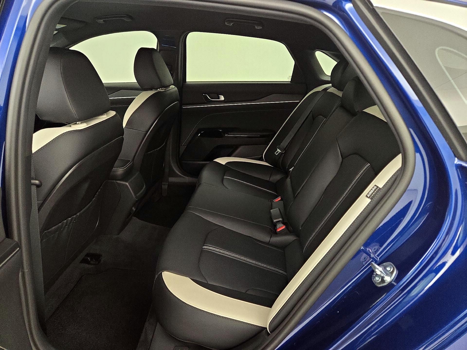 Thumbnail: 2026 Kia K5 - 20