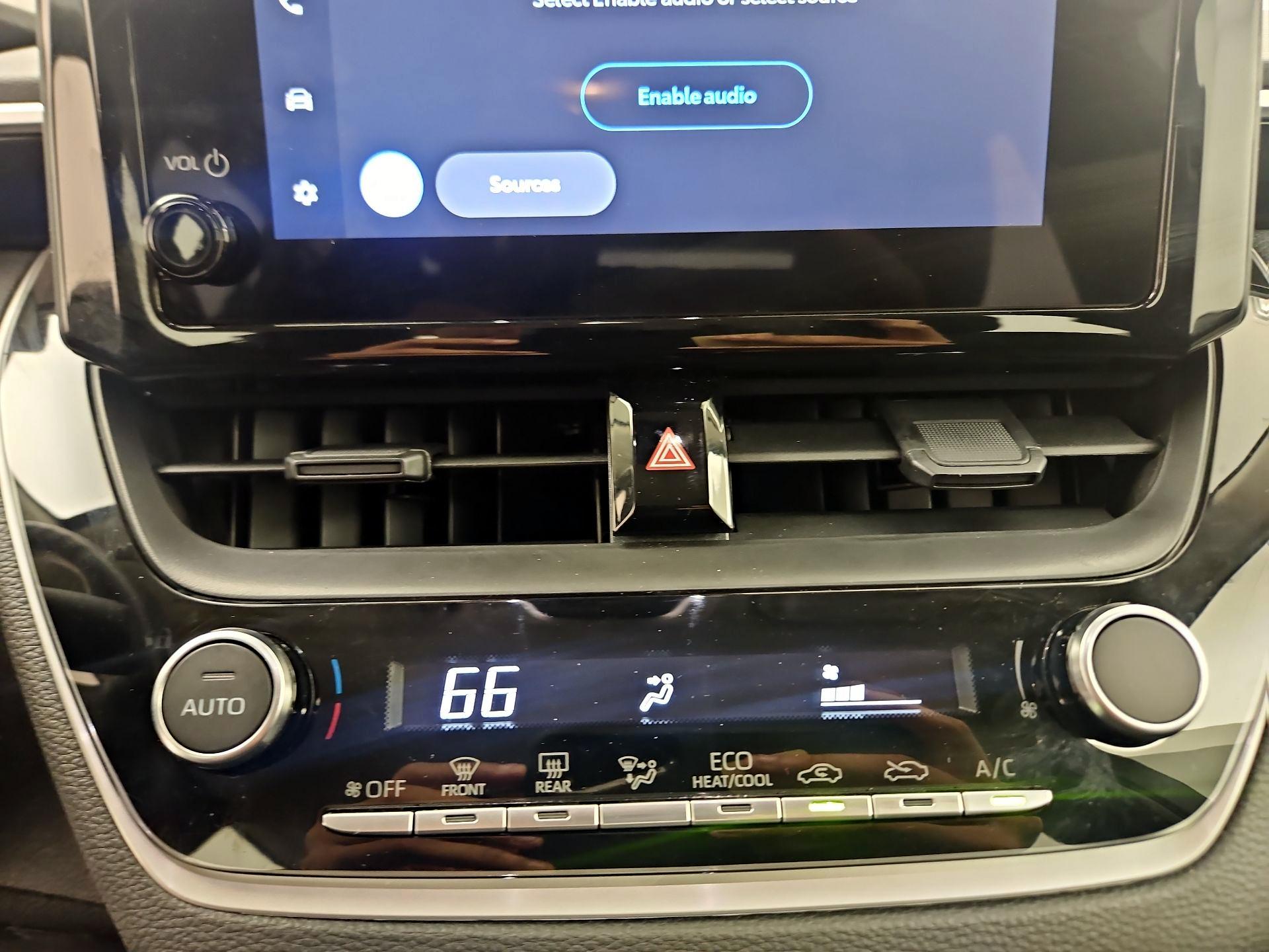 Thumbnail: 2025 Toyota Corolla - 16