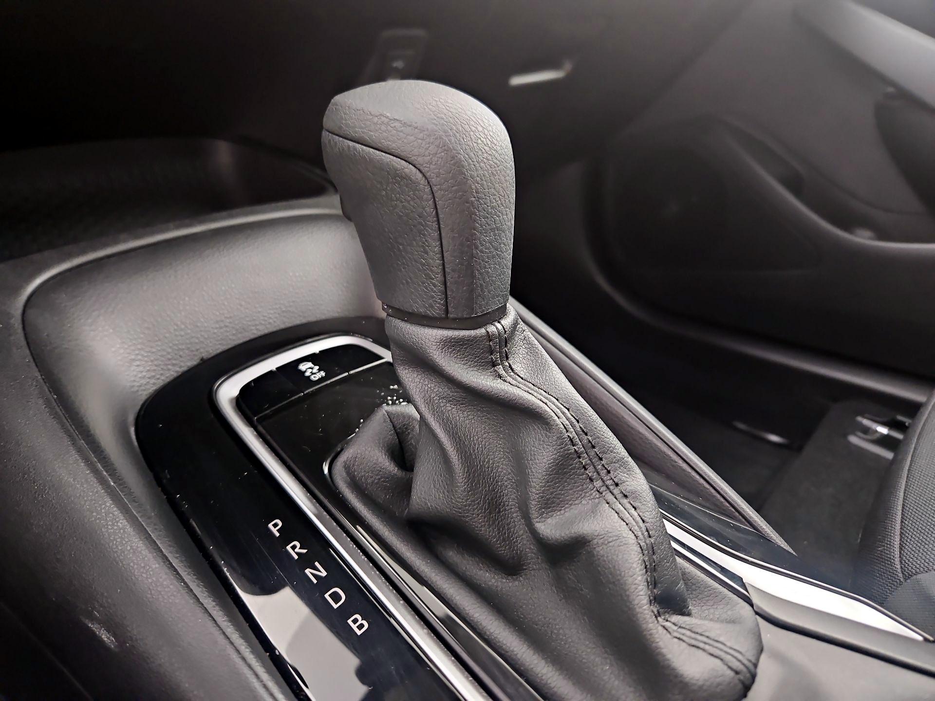 Thumbnail: 2025 Toyota Corolla - 17