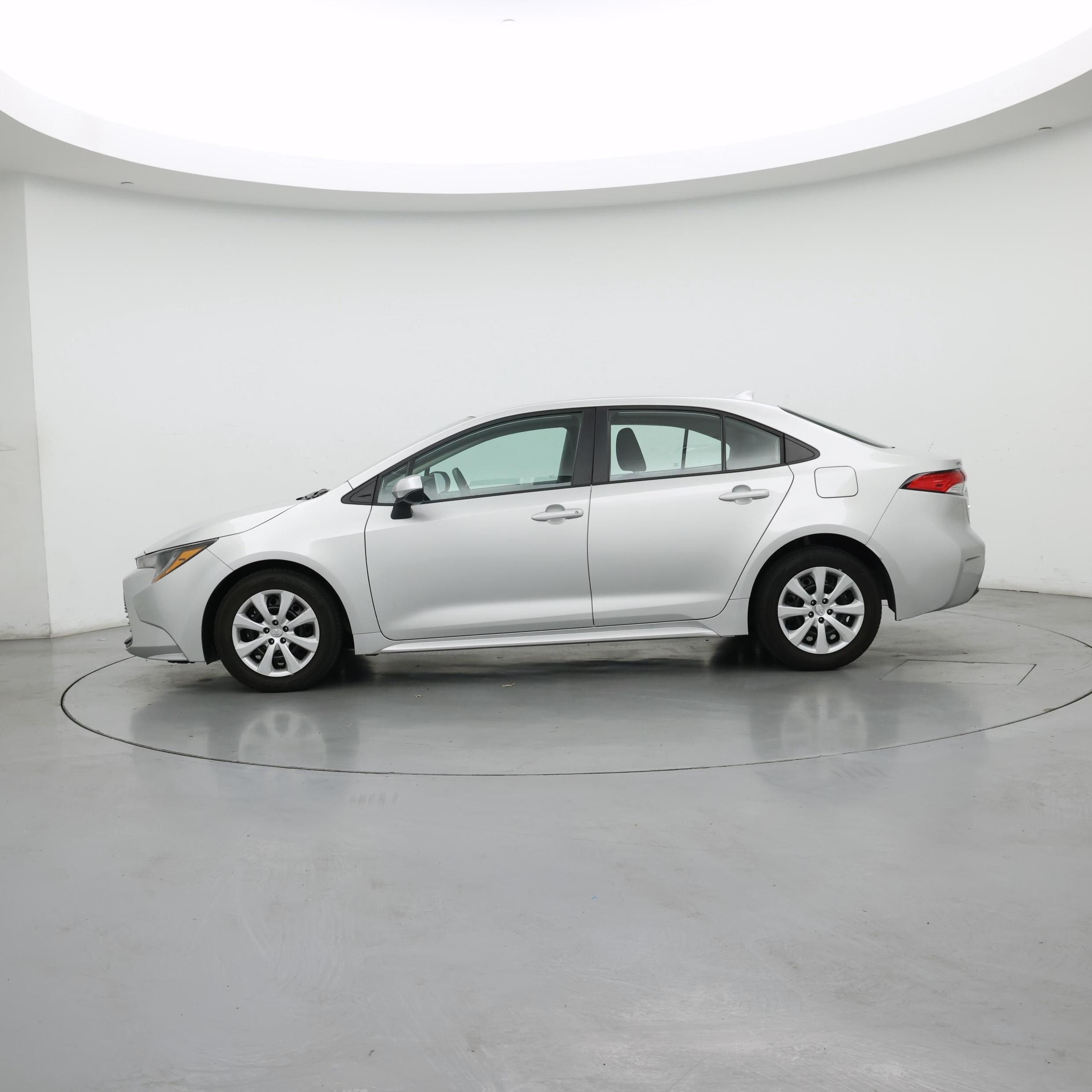 Thumbnail: 2025 Toyota Corolla - 3