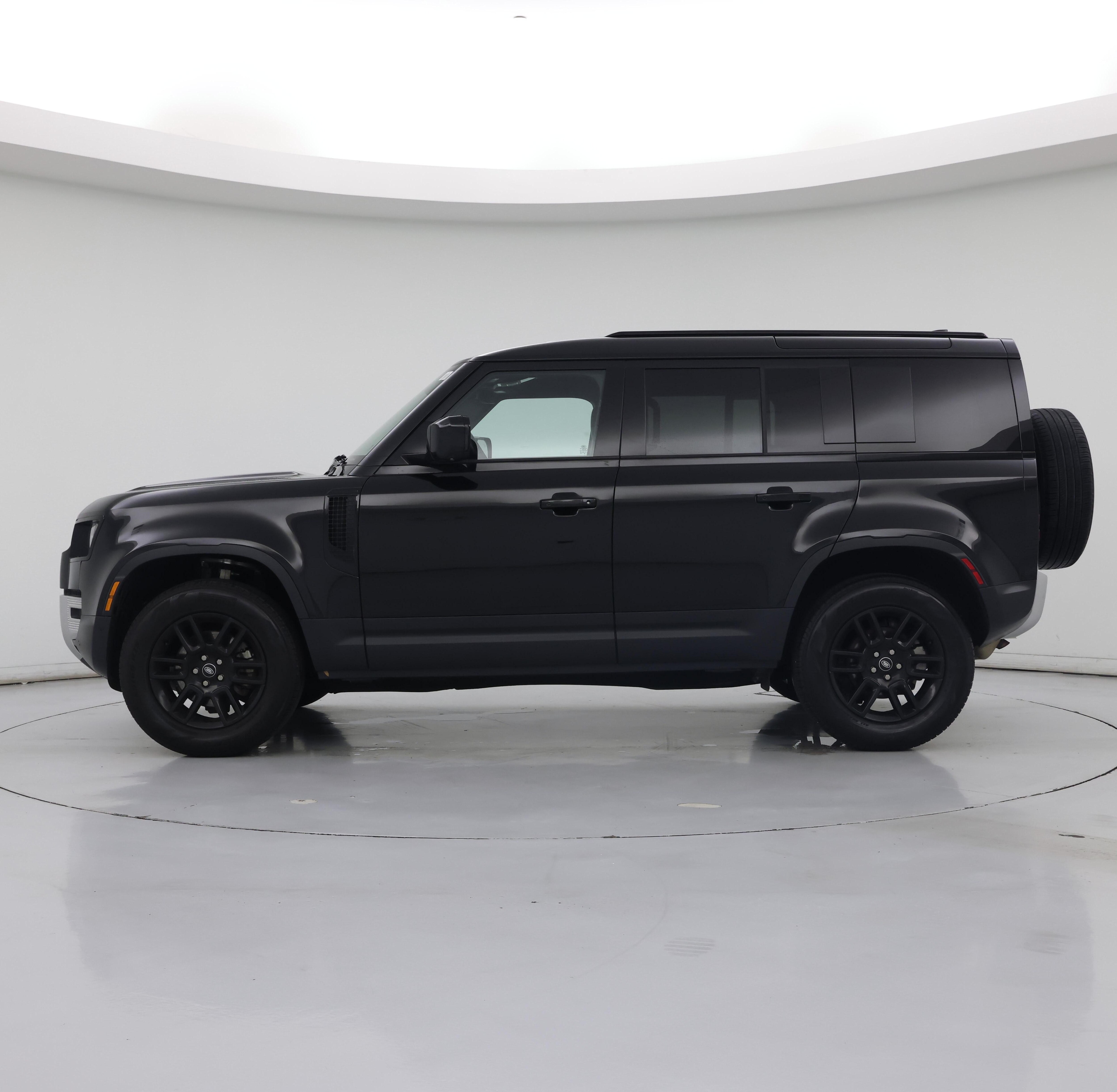Thumbnail: 2025 Land Rover Defender - 3