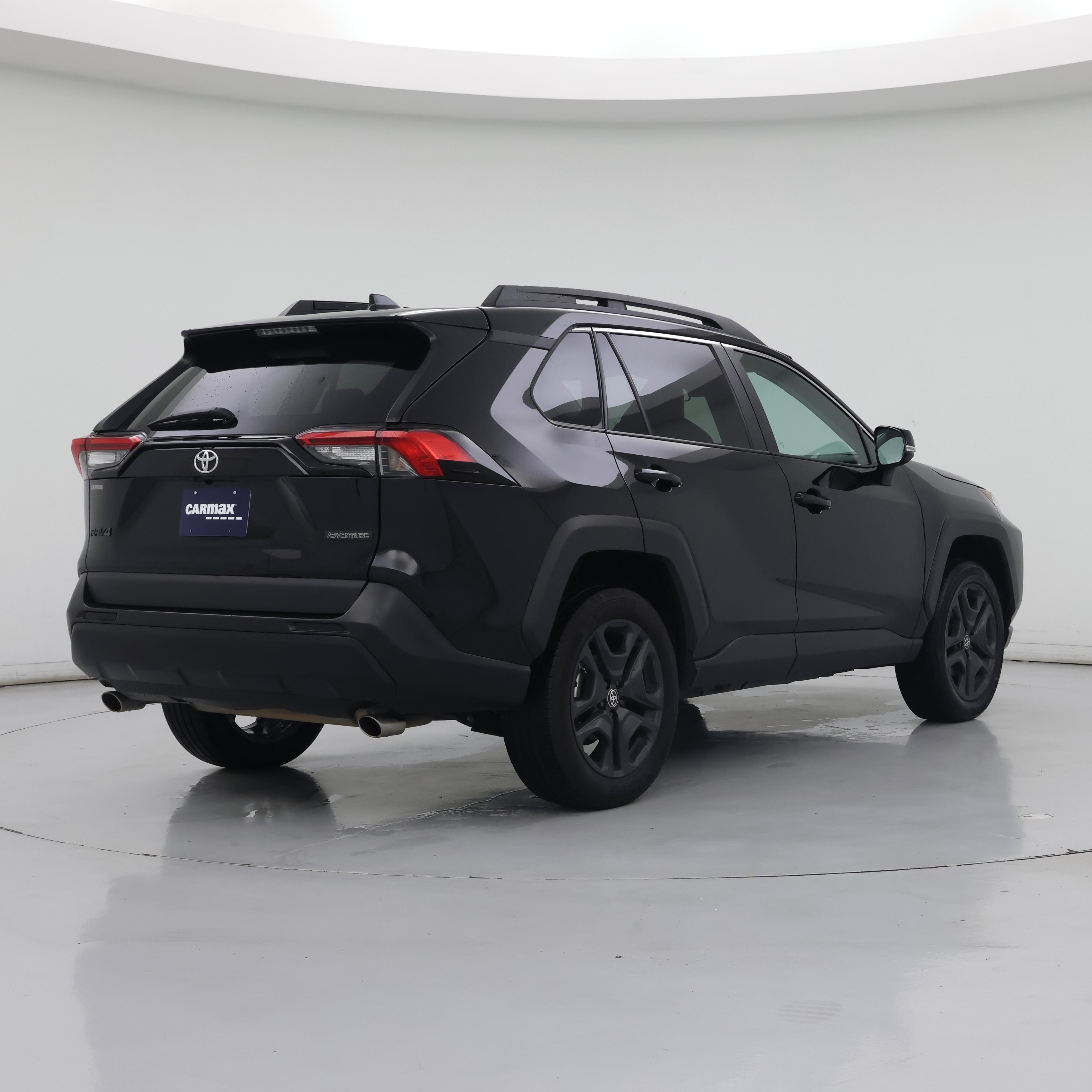 Thumbnail: 2024 Toyota RAV4 - 8