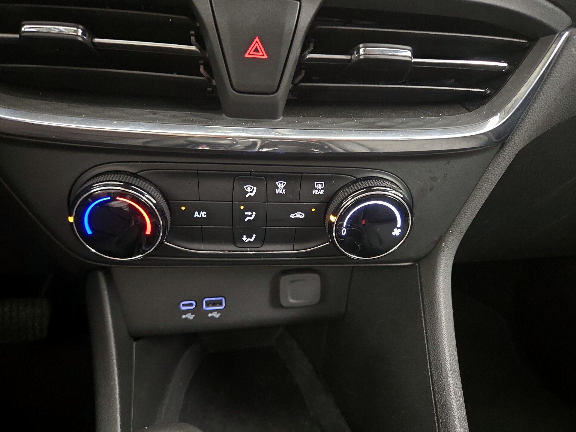 Thumbnail: 2025 Buick Encore GX - 16