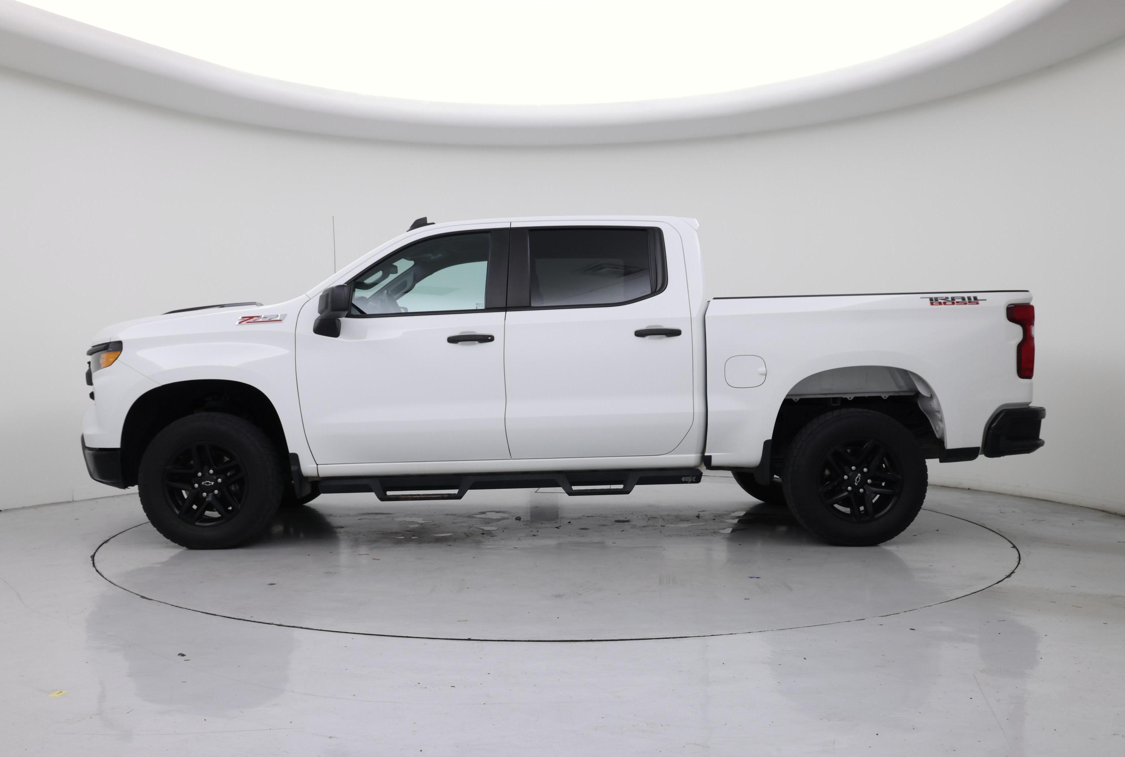 Thumbnail: 2023 Chevrolet Silverado 1500 - 3