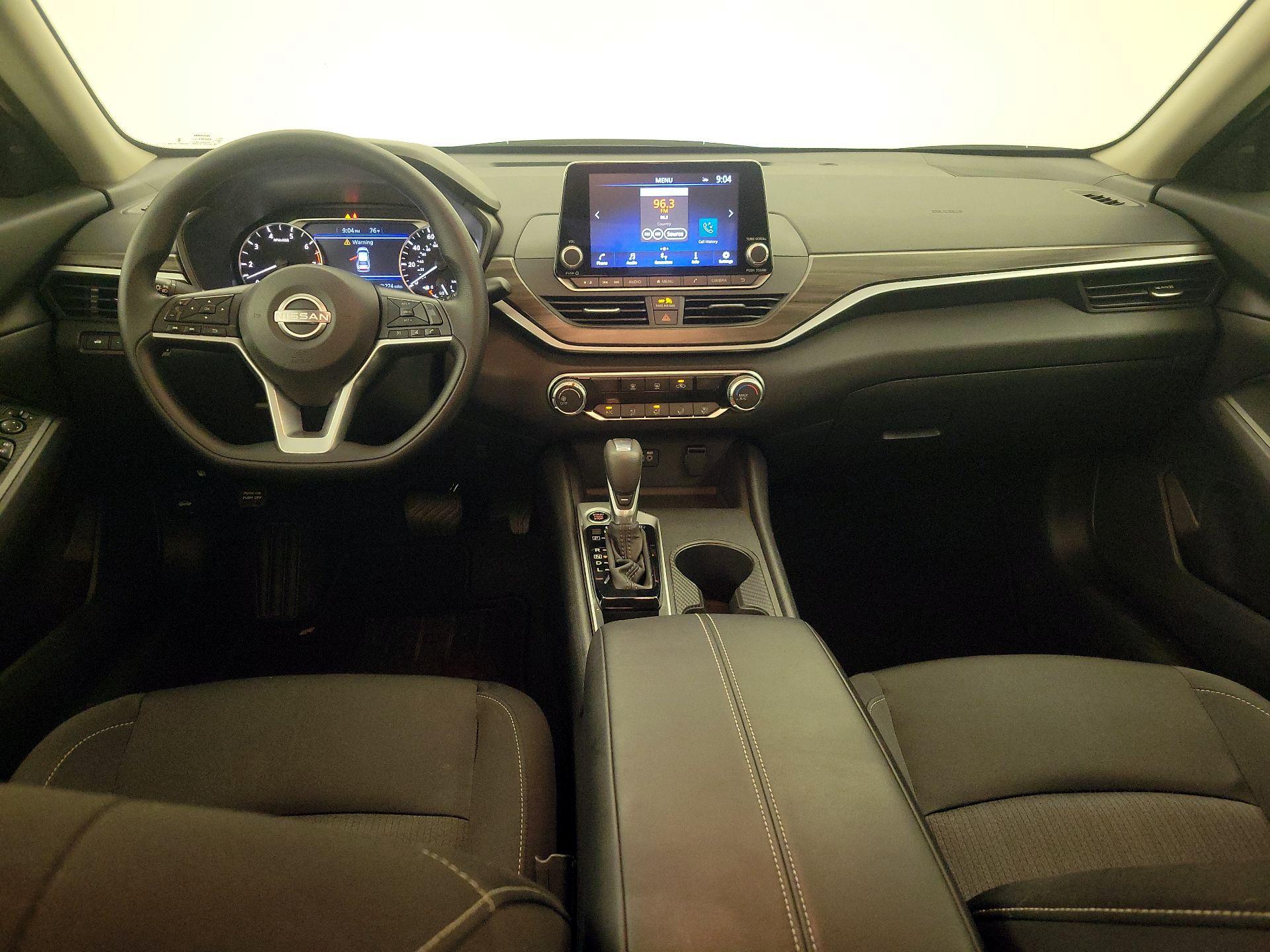 Thumbnail: 2025 Nissan Altima - 9