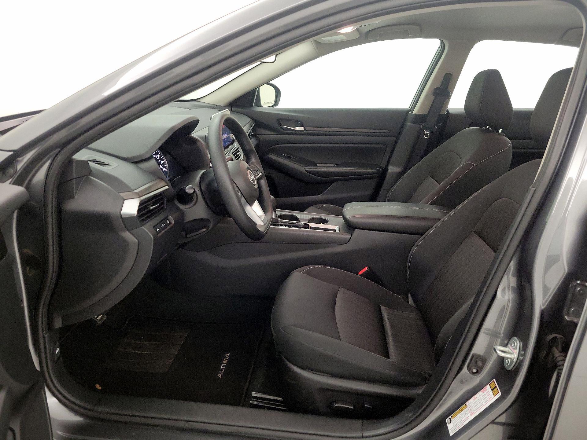 Thumbnail: 2025 Nissan Altima - 11
