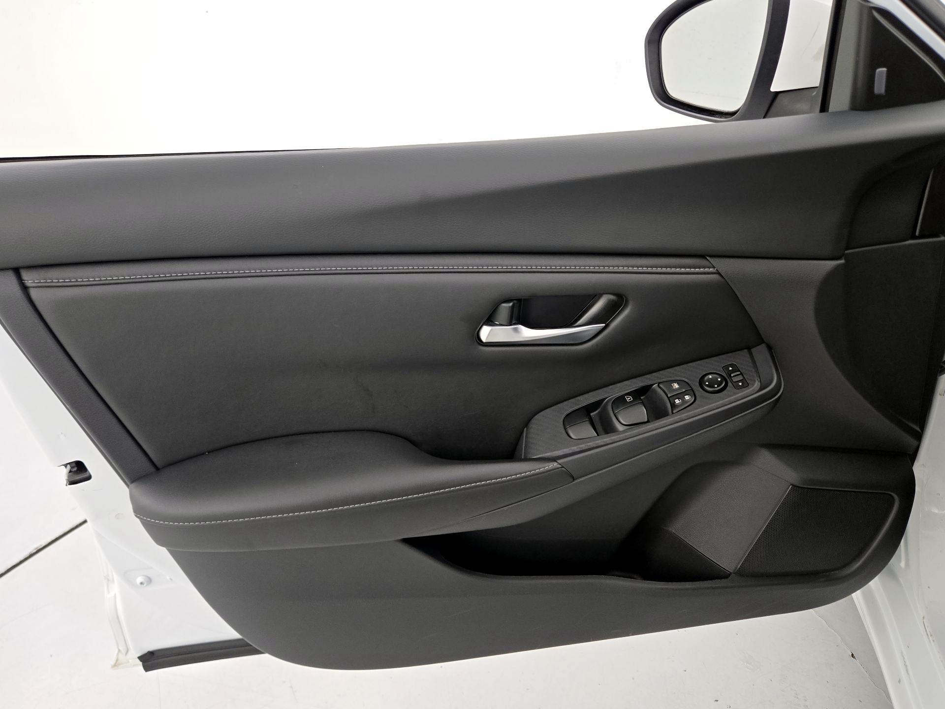 Thumbnail: 2024 Nissan Sentra - 12