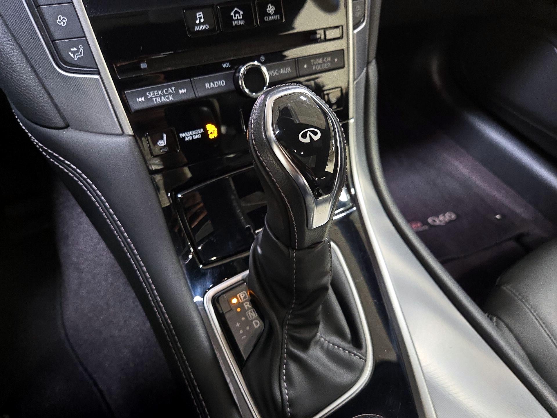 Thumbnail: 2019 INFINITI Q60 - 18