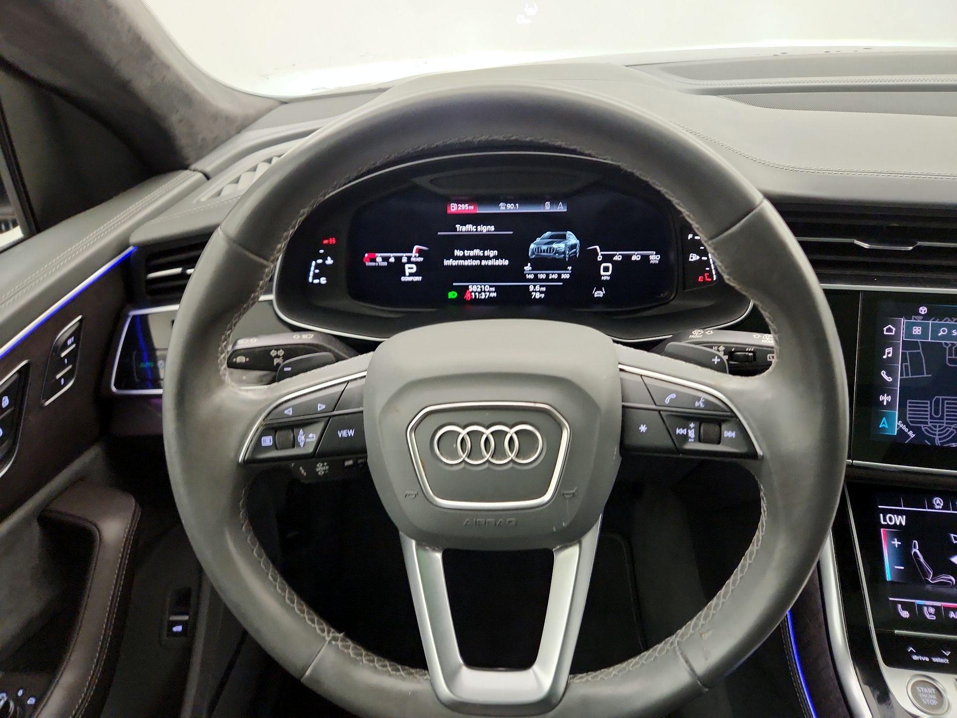 Thumbnail: 2021 Audi Q8 - 10