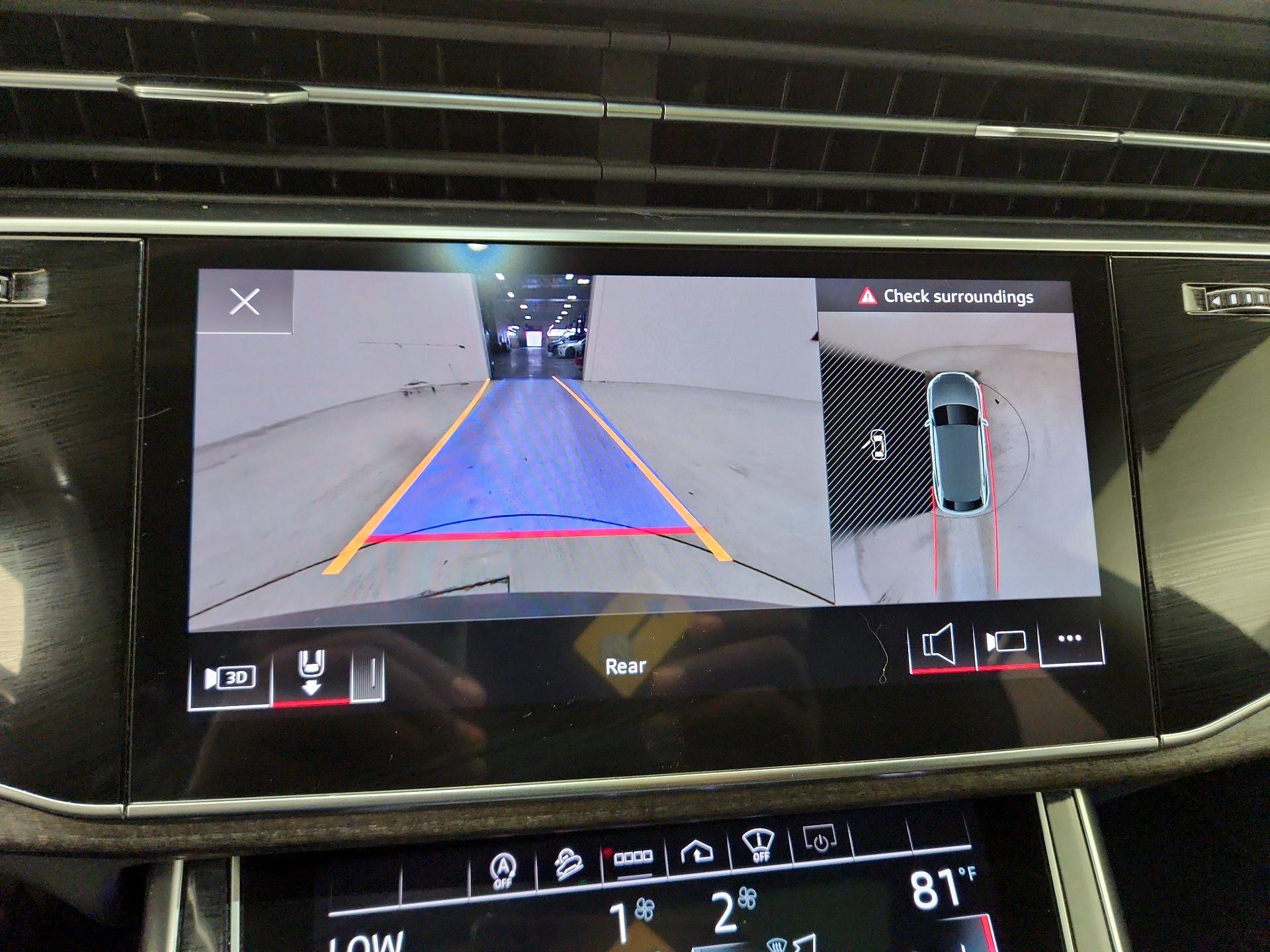 Thumbnail: 2021 Audi Q8 - 15