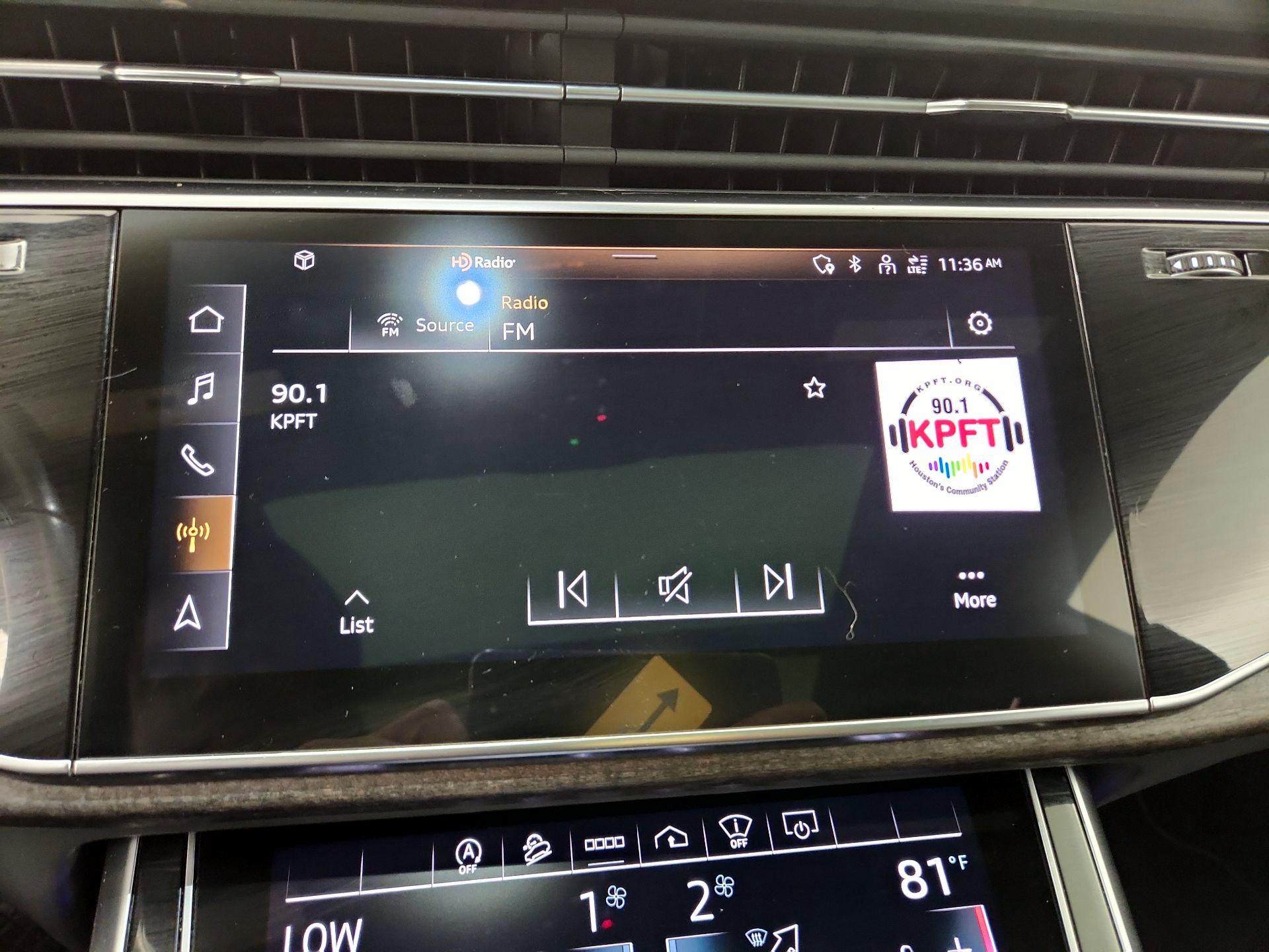 Thumbnail: 2021 Audi Q8 - 16