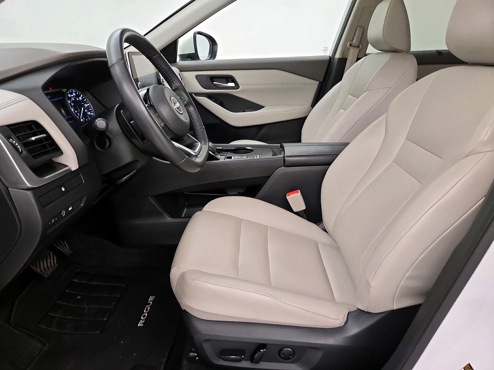 Thumbnail: 2023 Nissan Rogue - 11