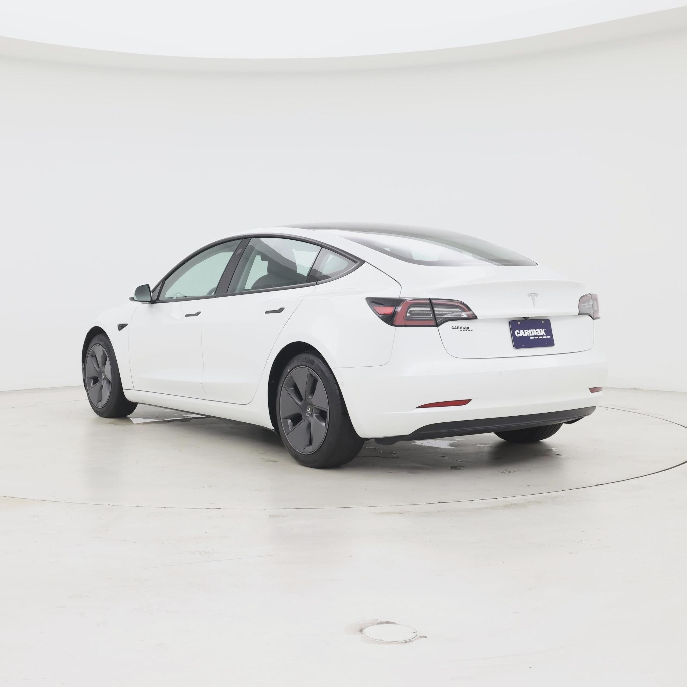 Thumbnail: 2022 Tesla Model 3 - 2