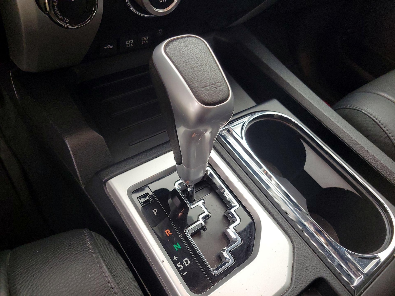 2021 Toyota Tundra TRD Pro - Photo 19