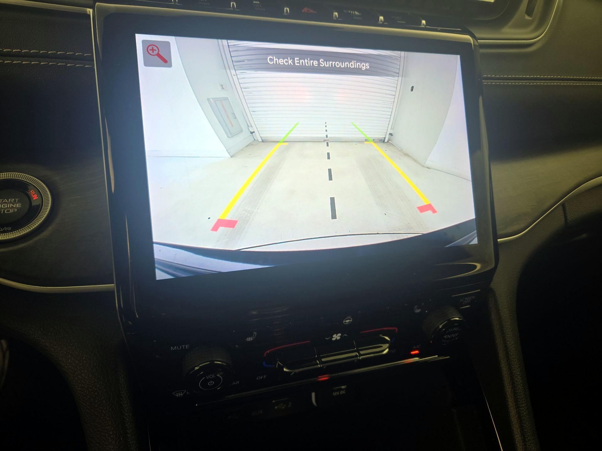 Thumbnail: 2023 Jeep Grand Cherokee - 15