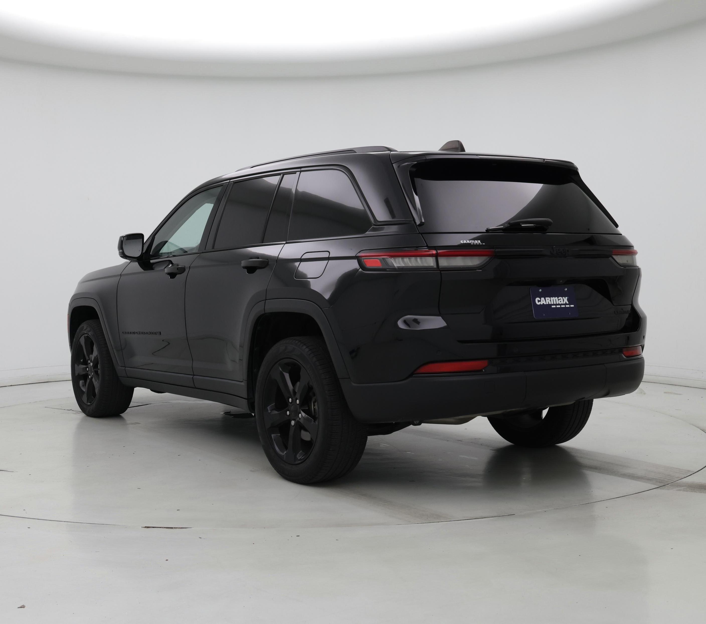 Thumbnail: 2023 Jeep Grand Cherokee - 2
