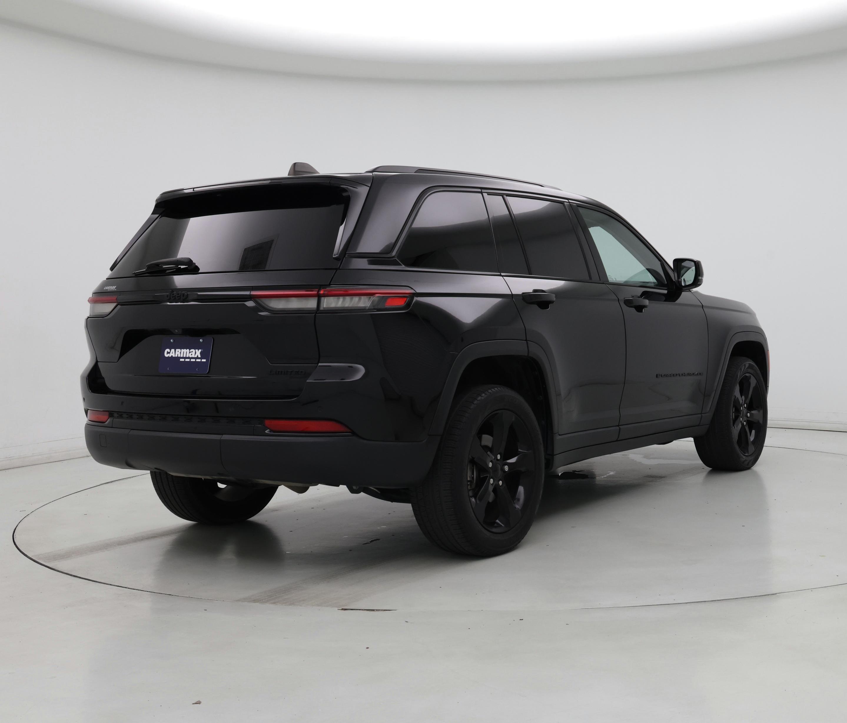 Thumbnail: 2023 Jeep Grand Cherokee - 8