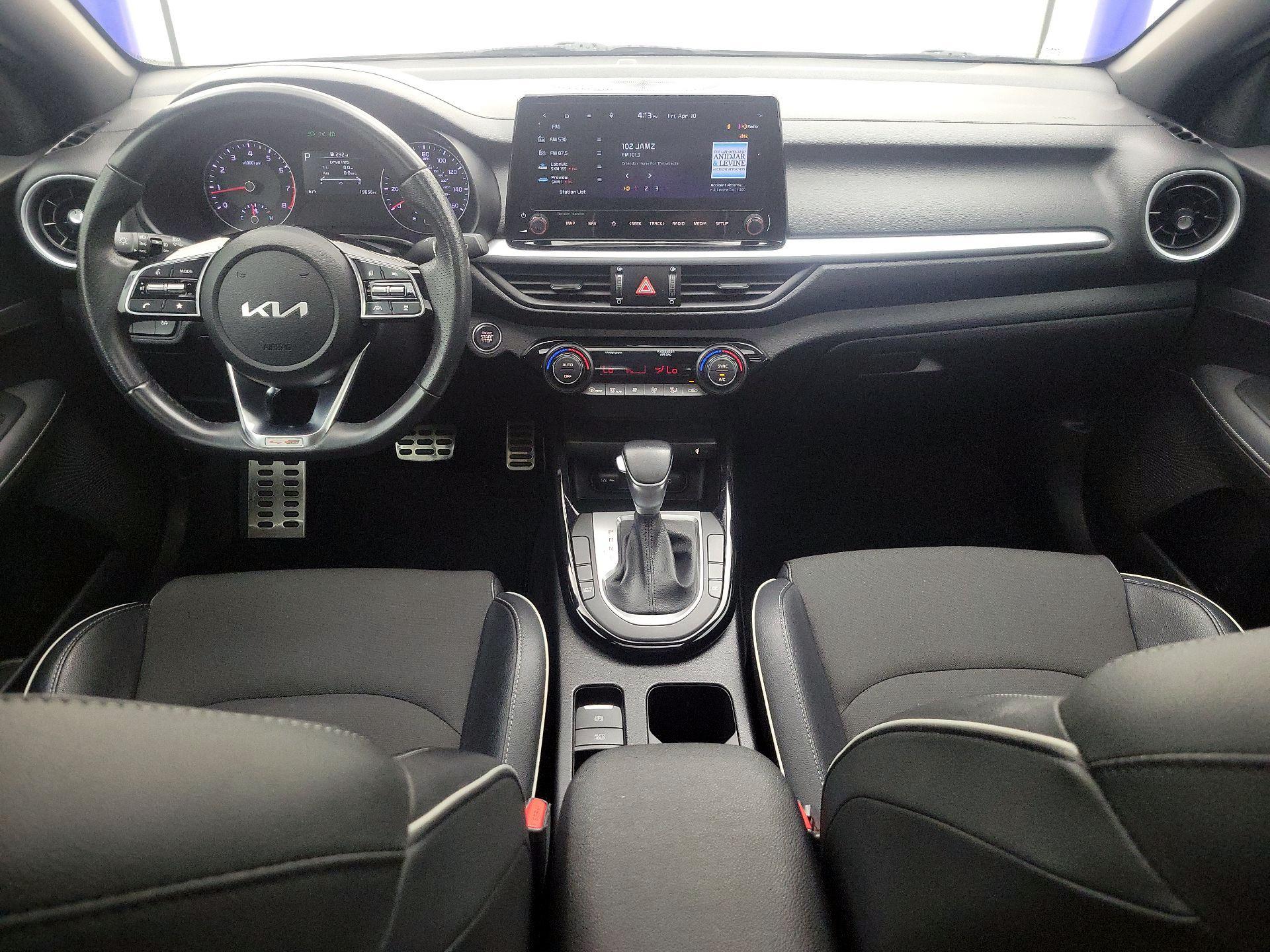 Thumbnail: 2024 Kia Forte - 9