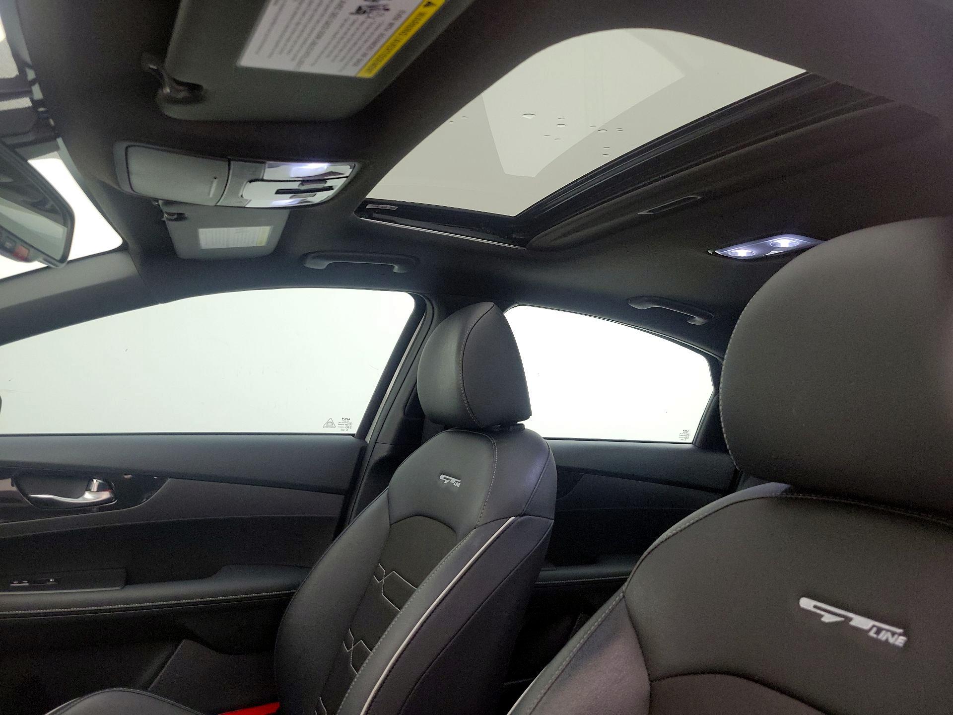 Thumbnail: 2024 Kia Forte - 20