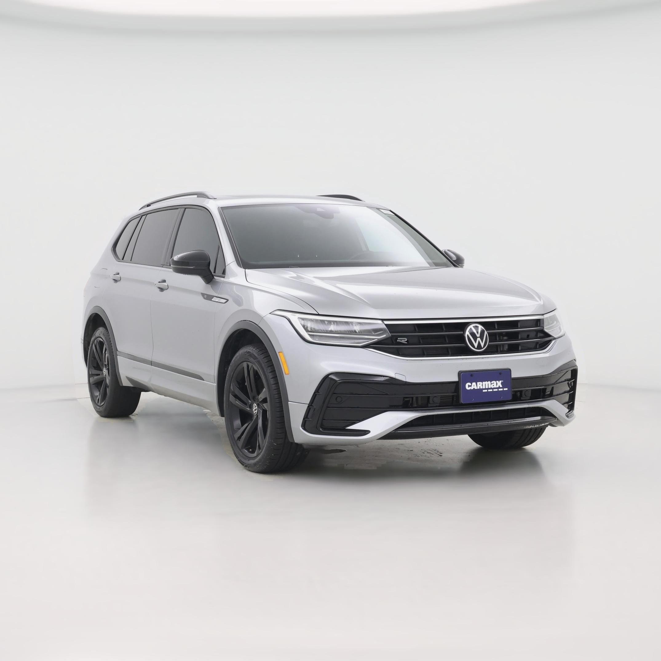 Thumbnail: 2023 Volkswagen Tiguan - 1