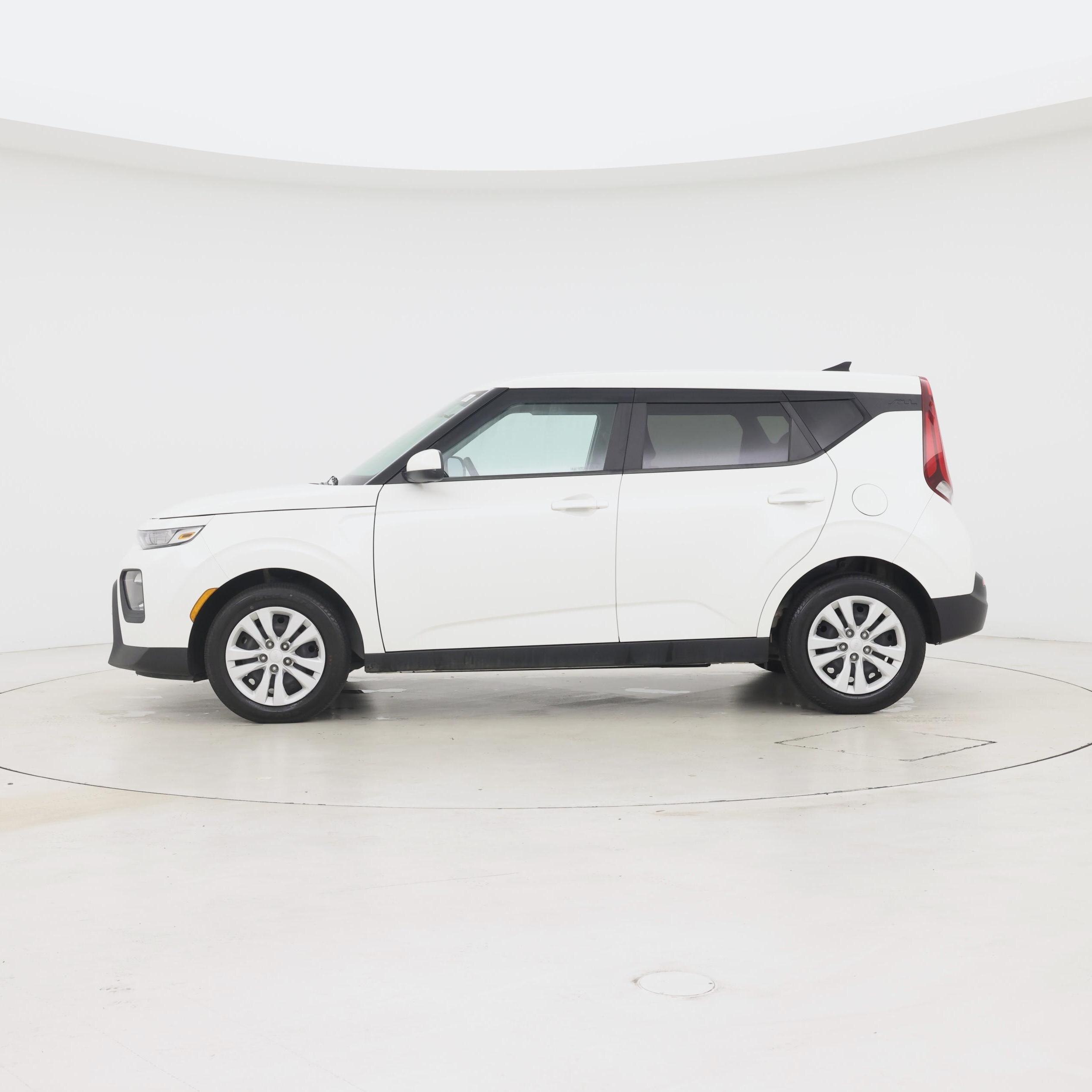 Thumbnail: 2022 Kia Soul - 3