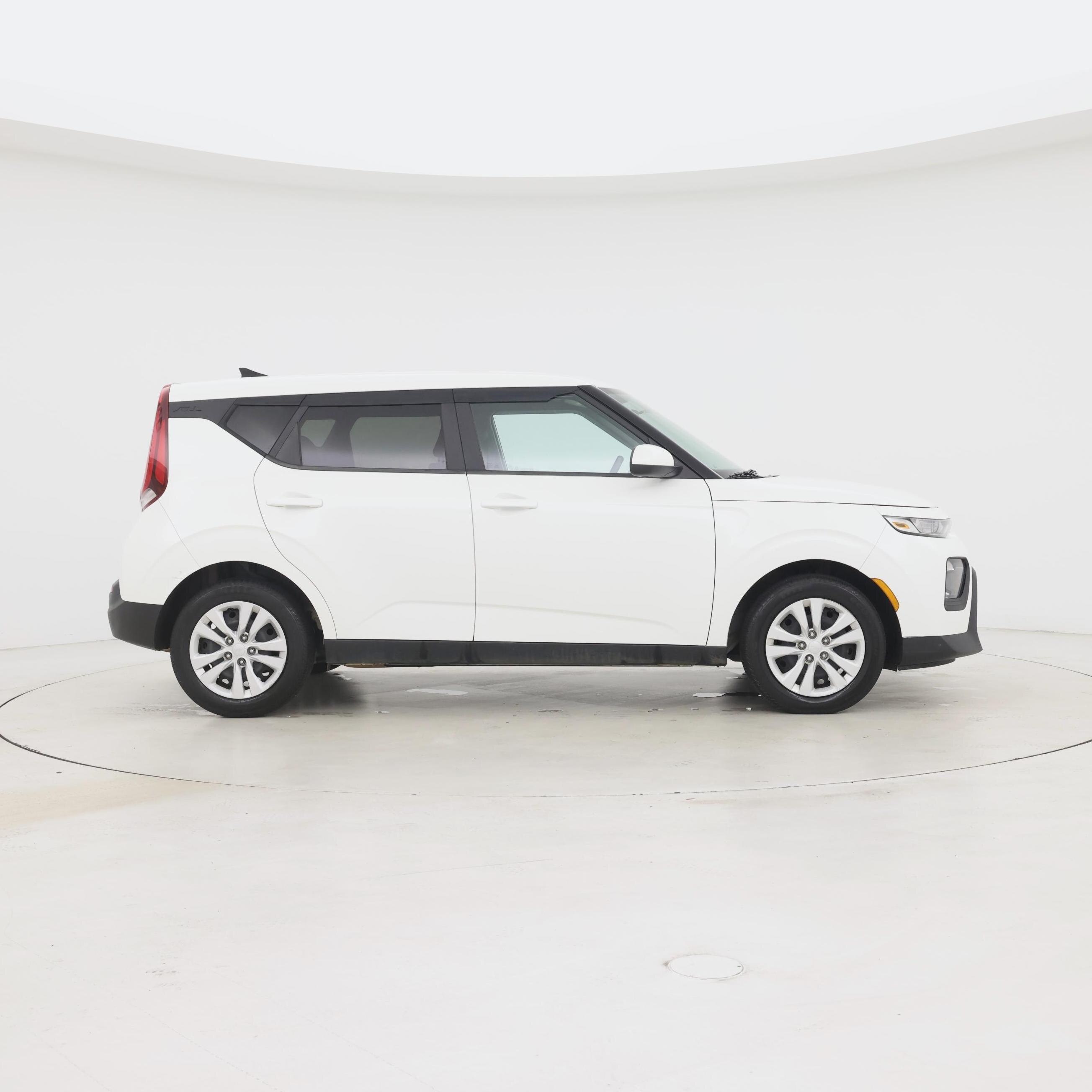 Thumbnail: 2022 Kia Soul - 7