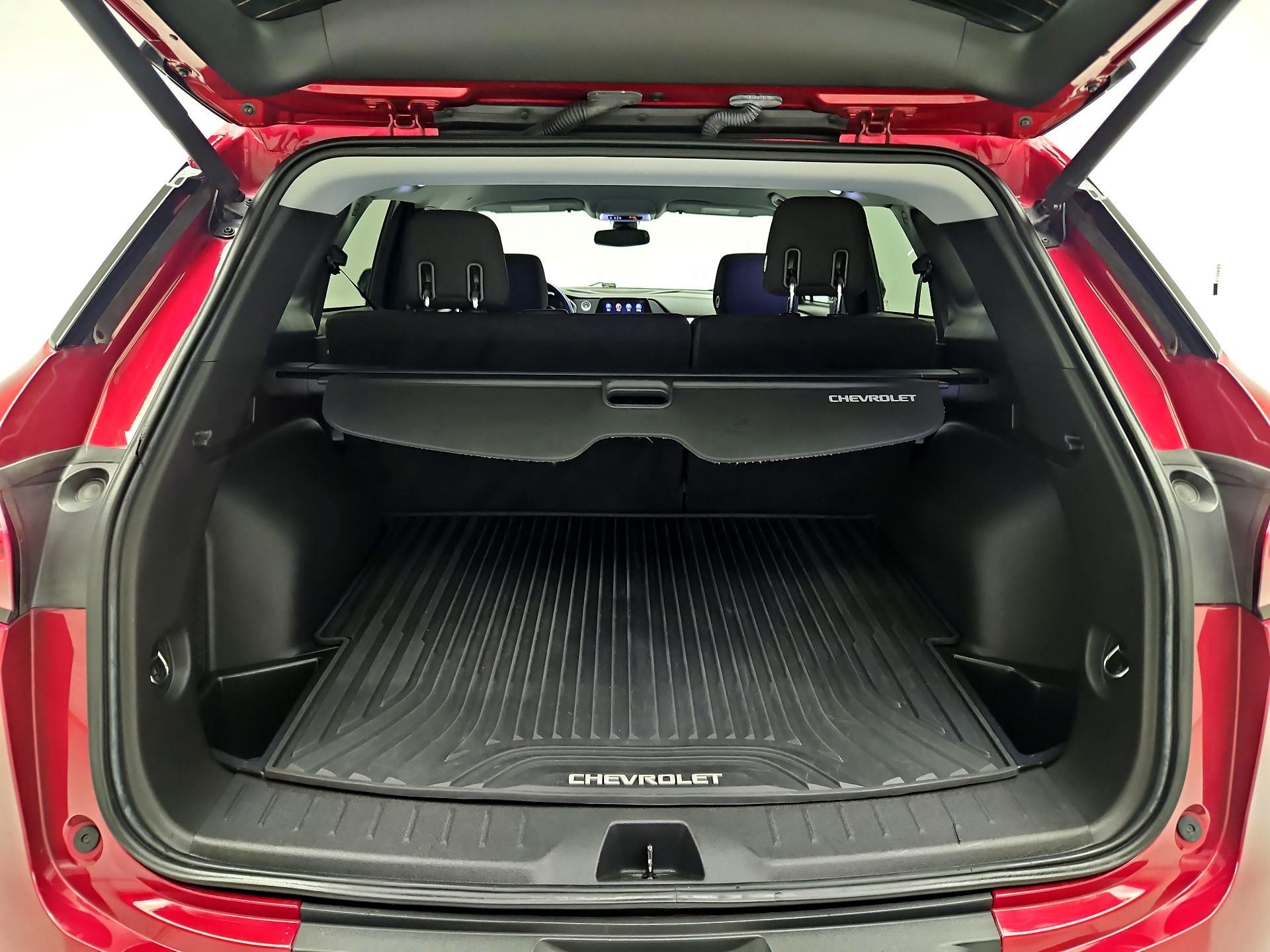 Thumbnail: 2021 Chevrolet Blazer - 20