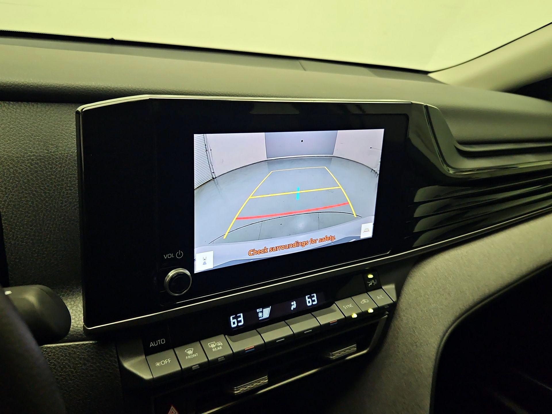 Thumbnail: 2025 Toyota Camry - 14