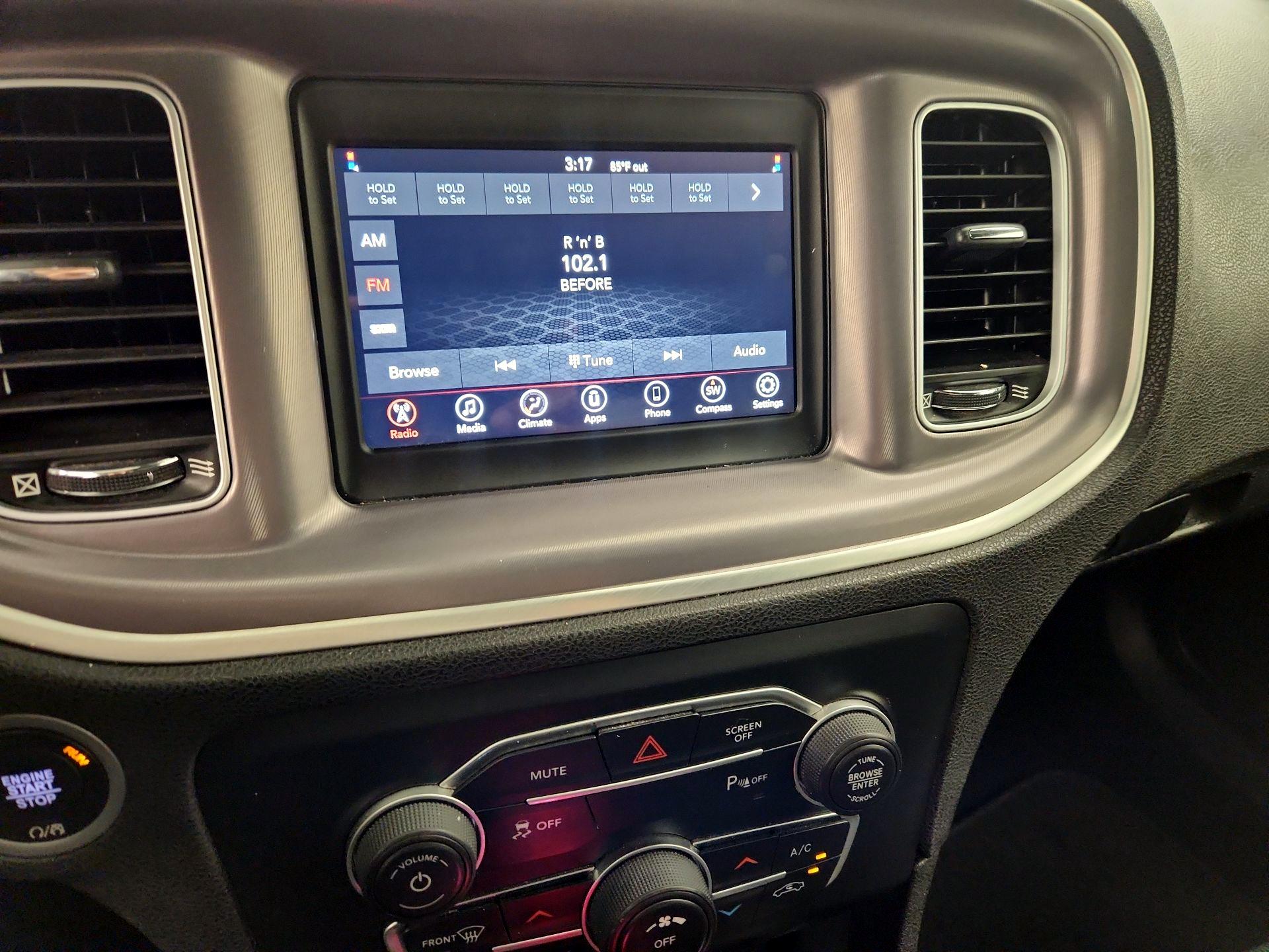 Thumbnail: 2022 Dodge Charger - 15